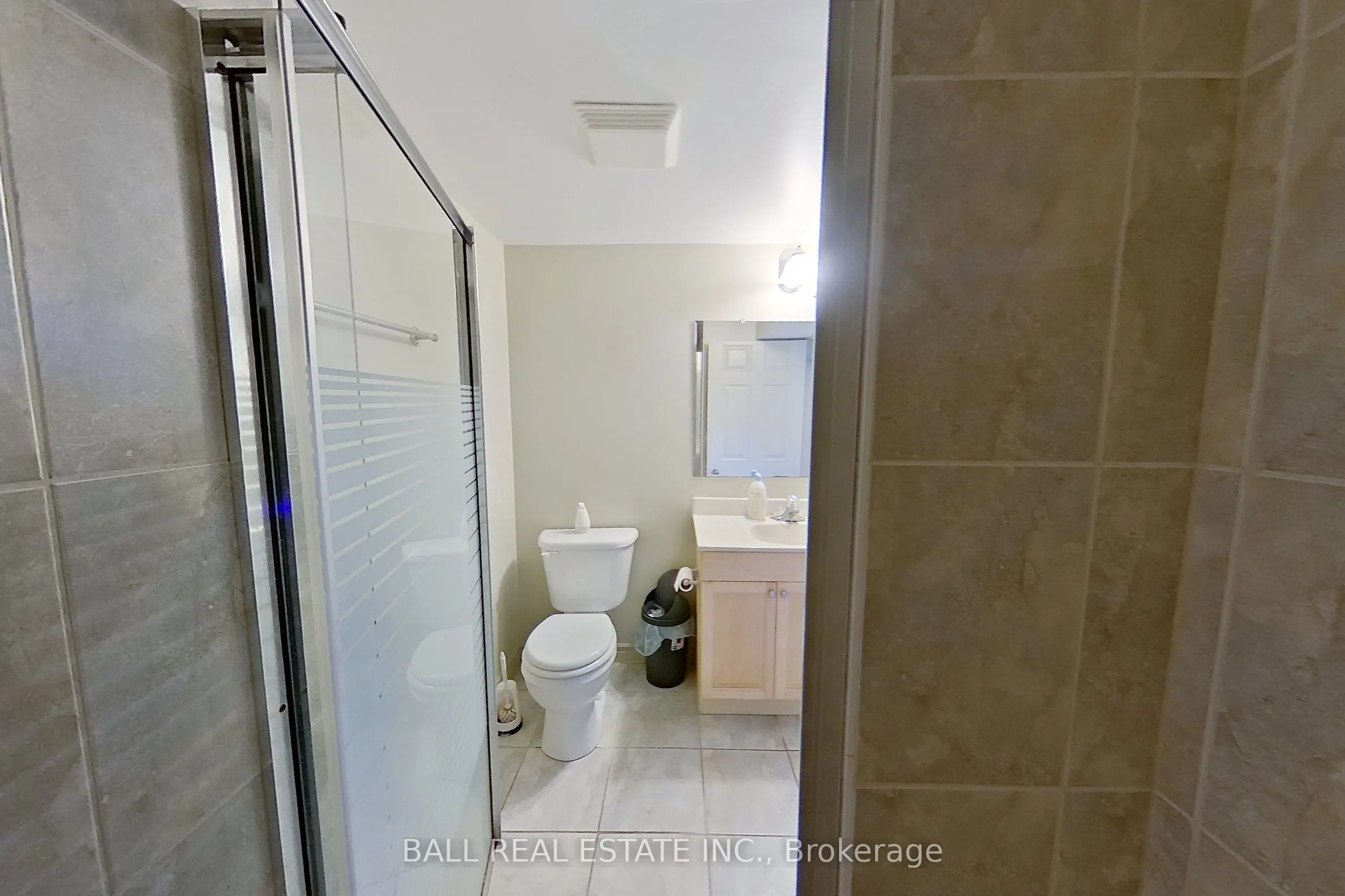 1305 Bridle Drive