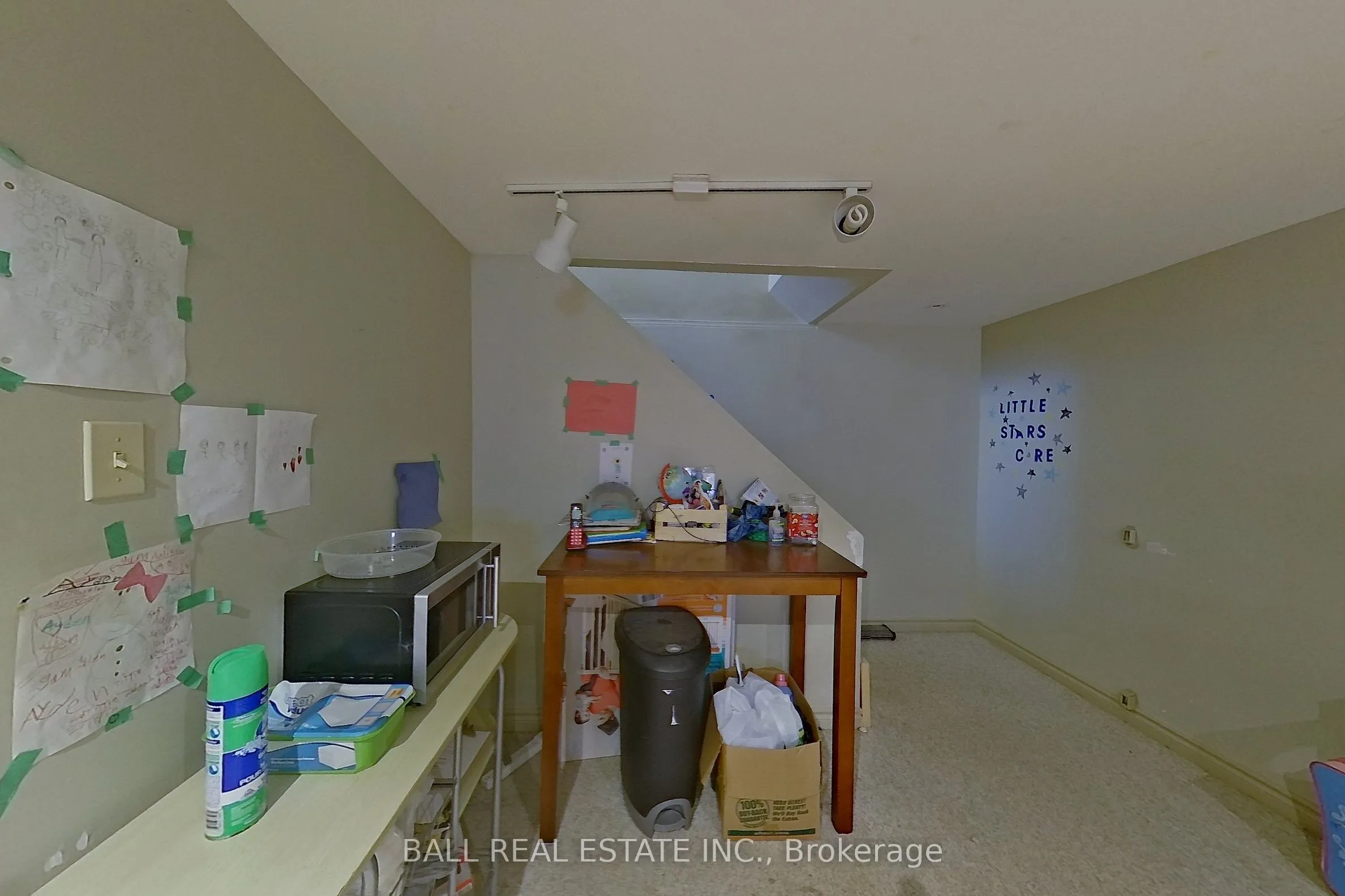 1305 Bridle Drive