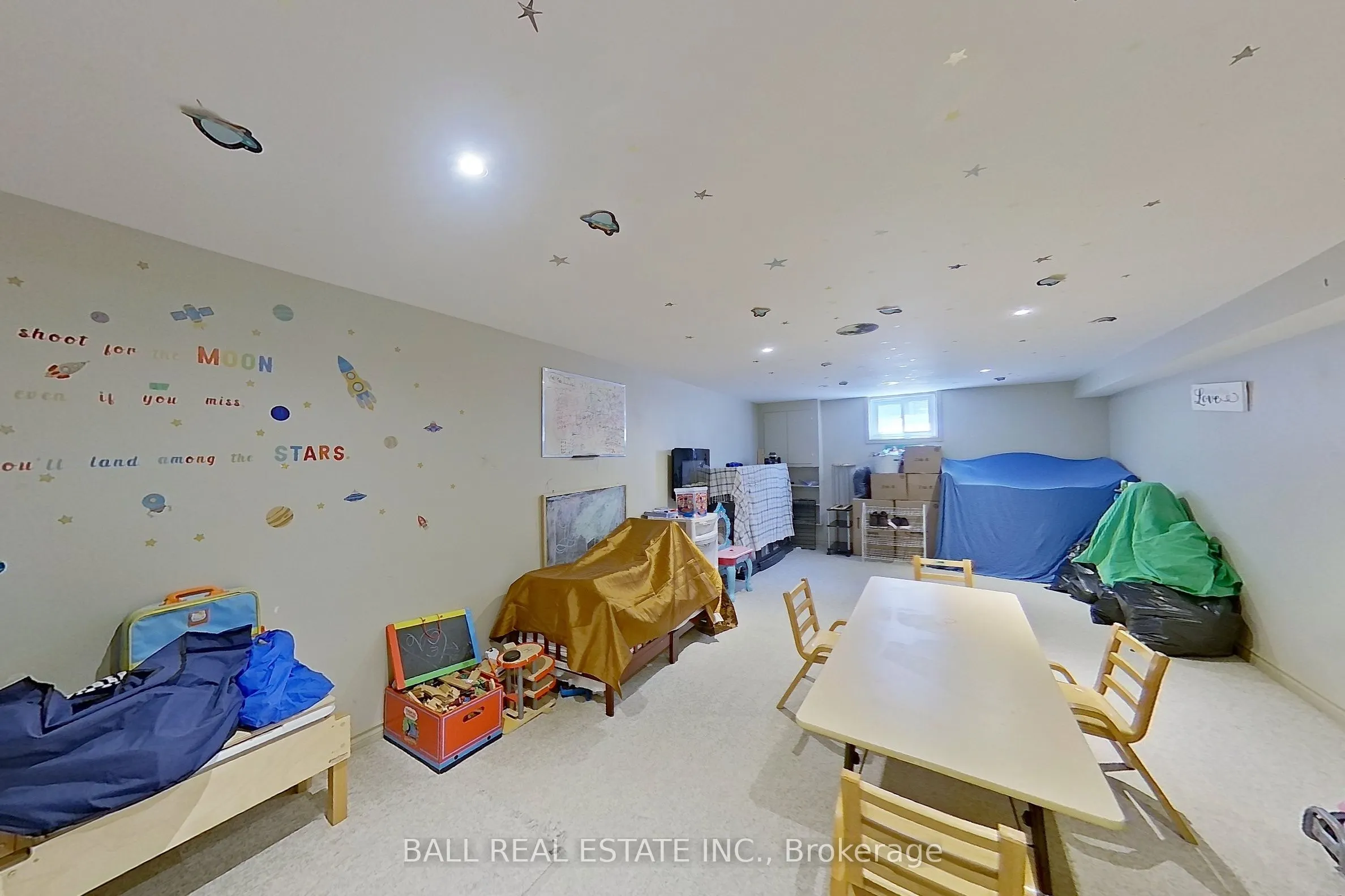1305 Bridle Drive