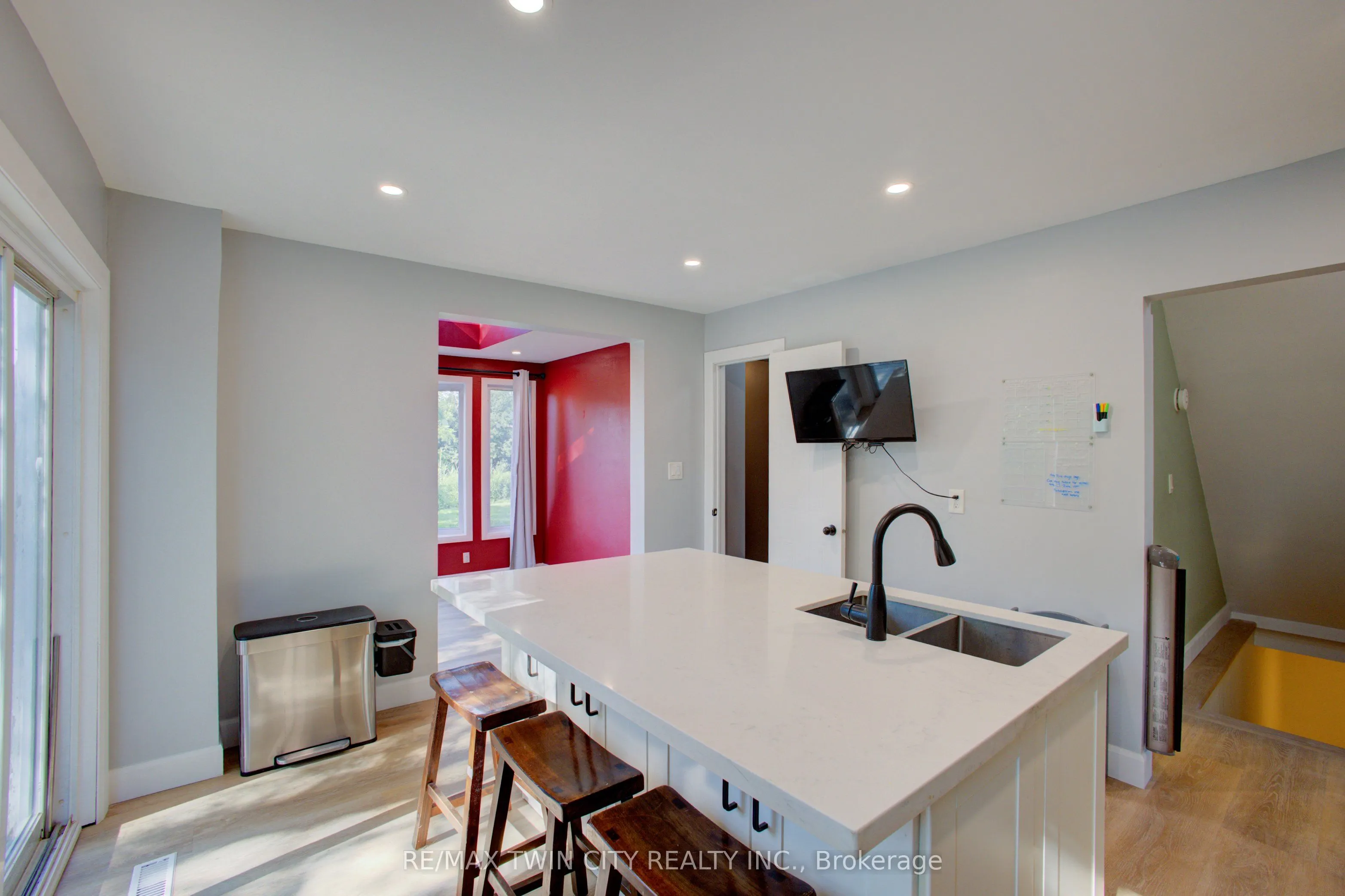 765 Woodhill Drive