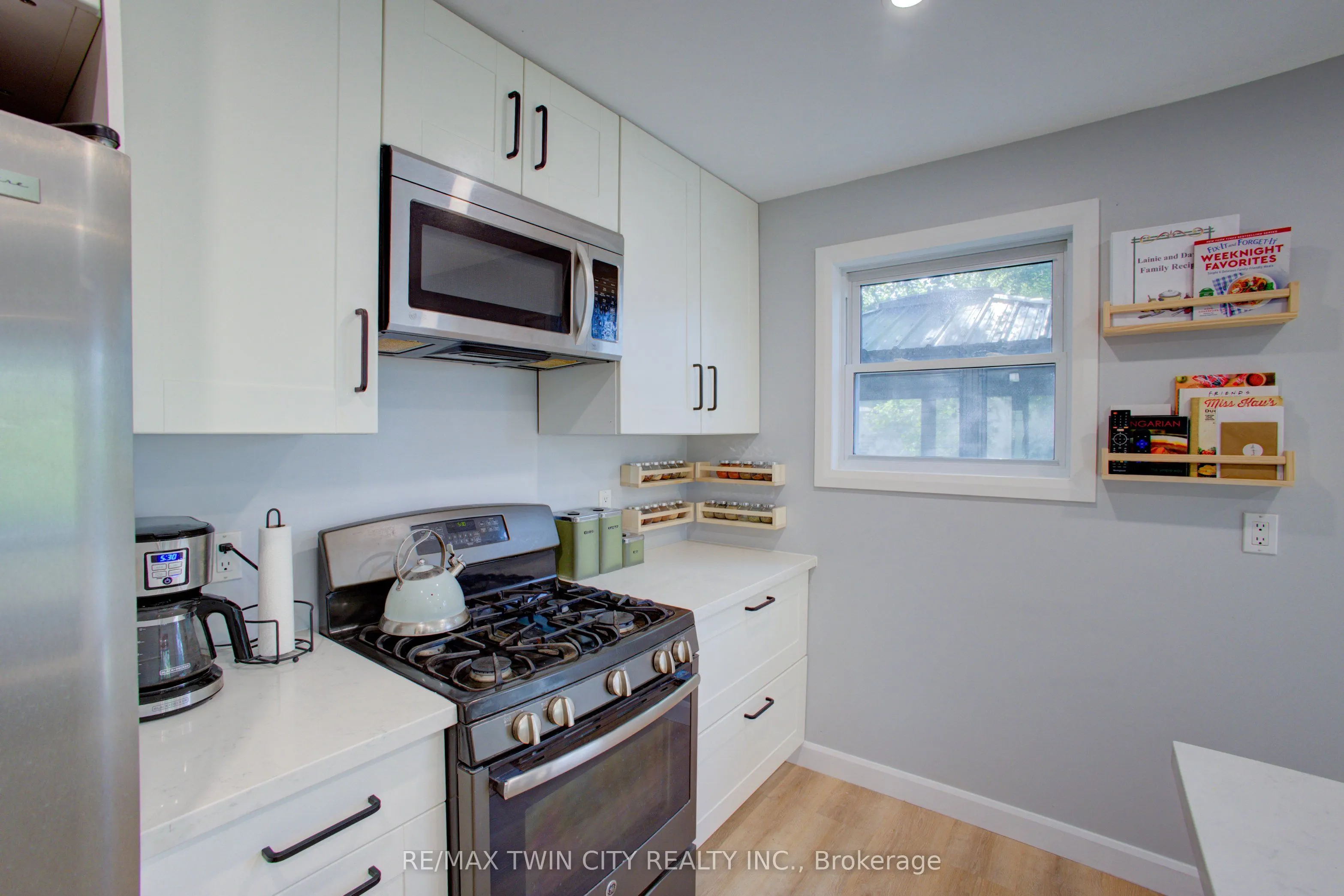 765 Woodhill Drive