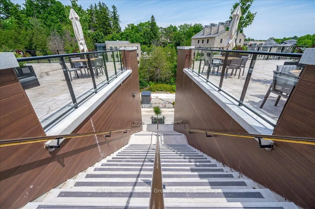 6523 Wellington Road 7, #304