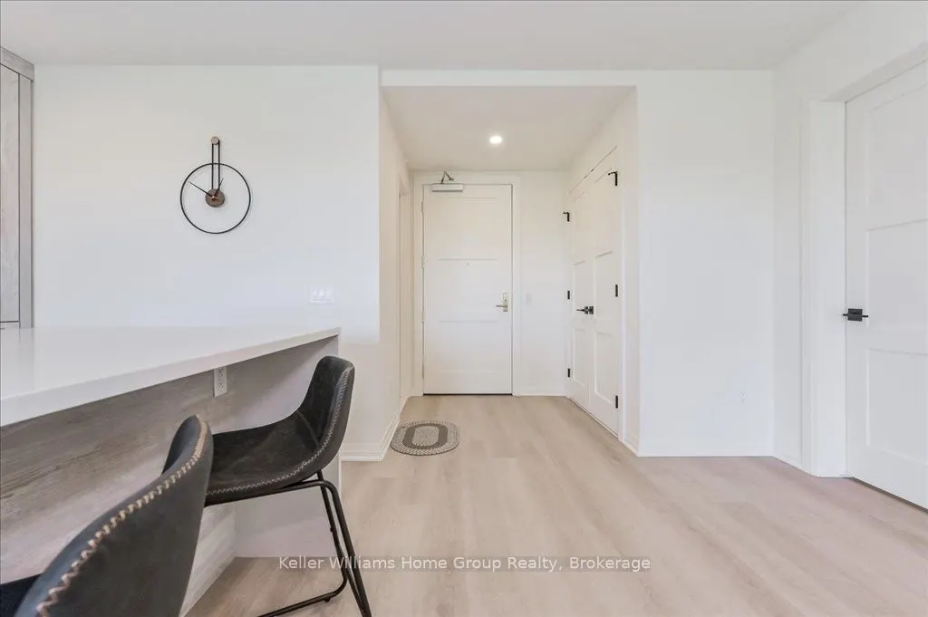 6523 Wellington Road 7, #304