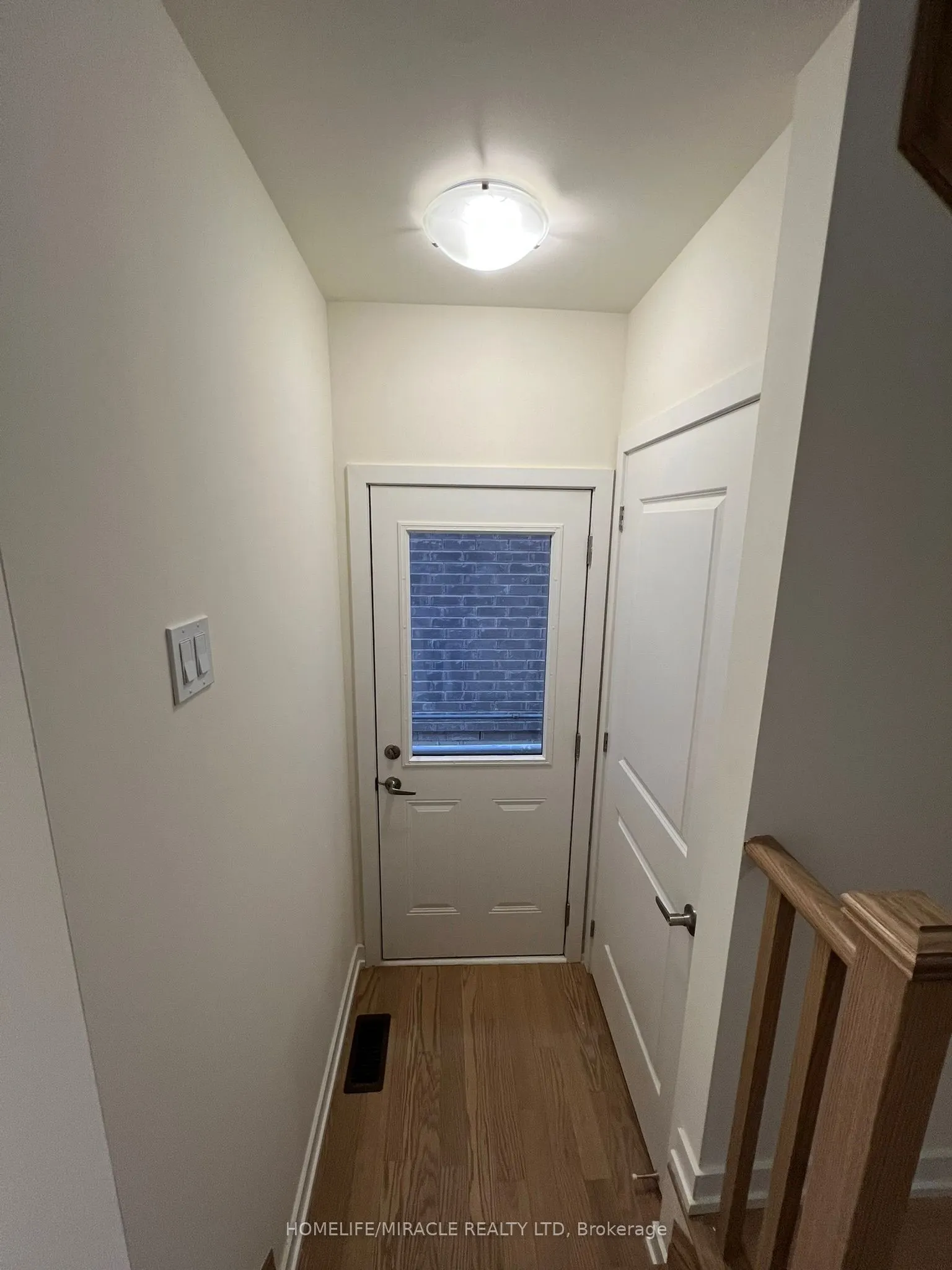 23 Stanley Leitch Drive