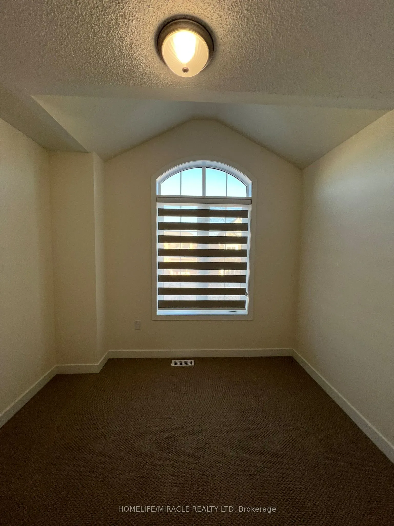23 Stanley Leitch Drive