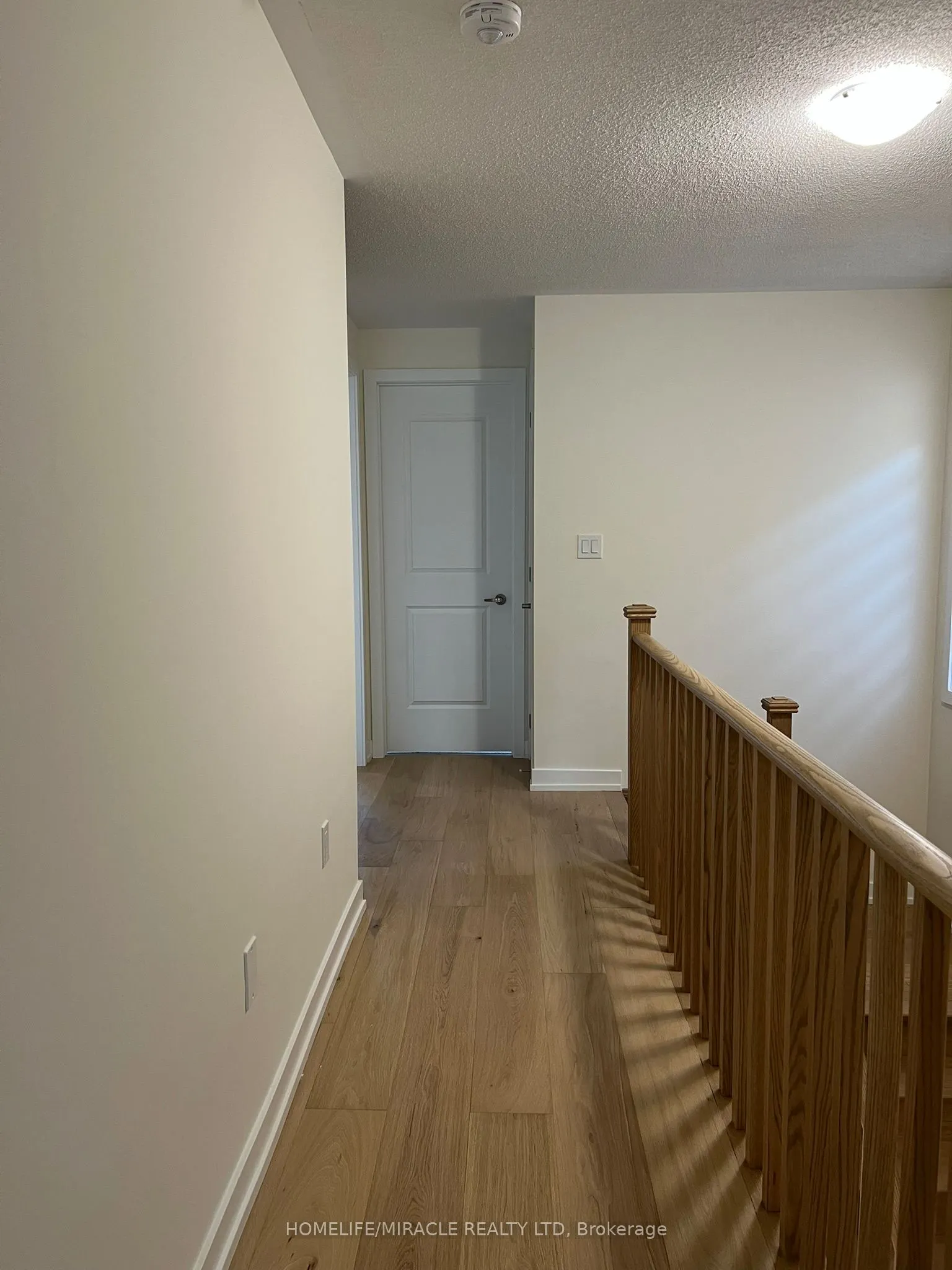 23 Stanley Leitch Drive
