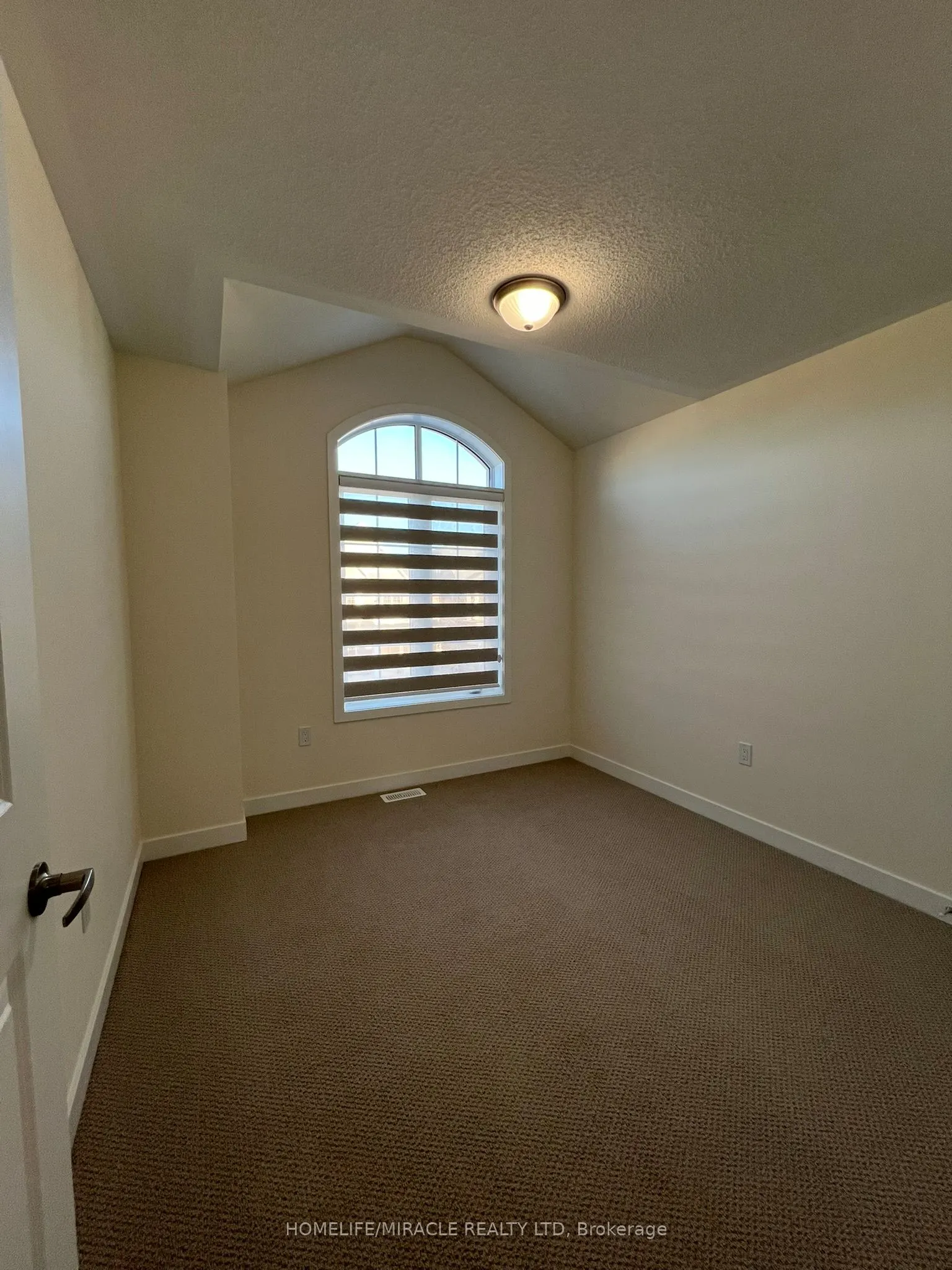 23 Stanley Leitch Drive