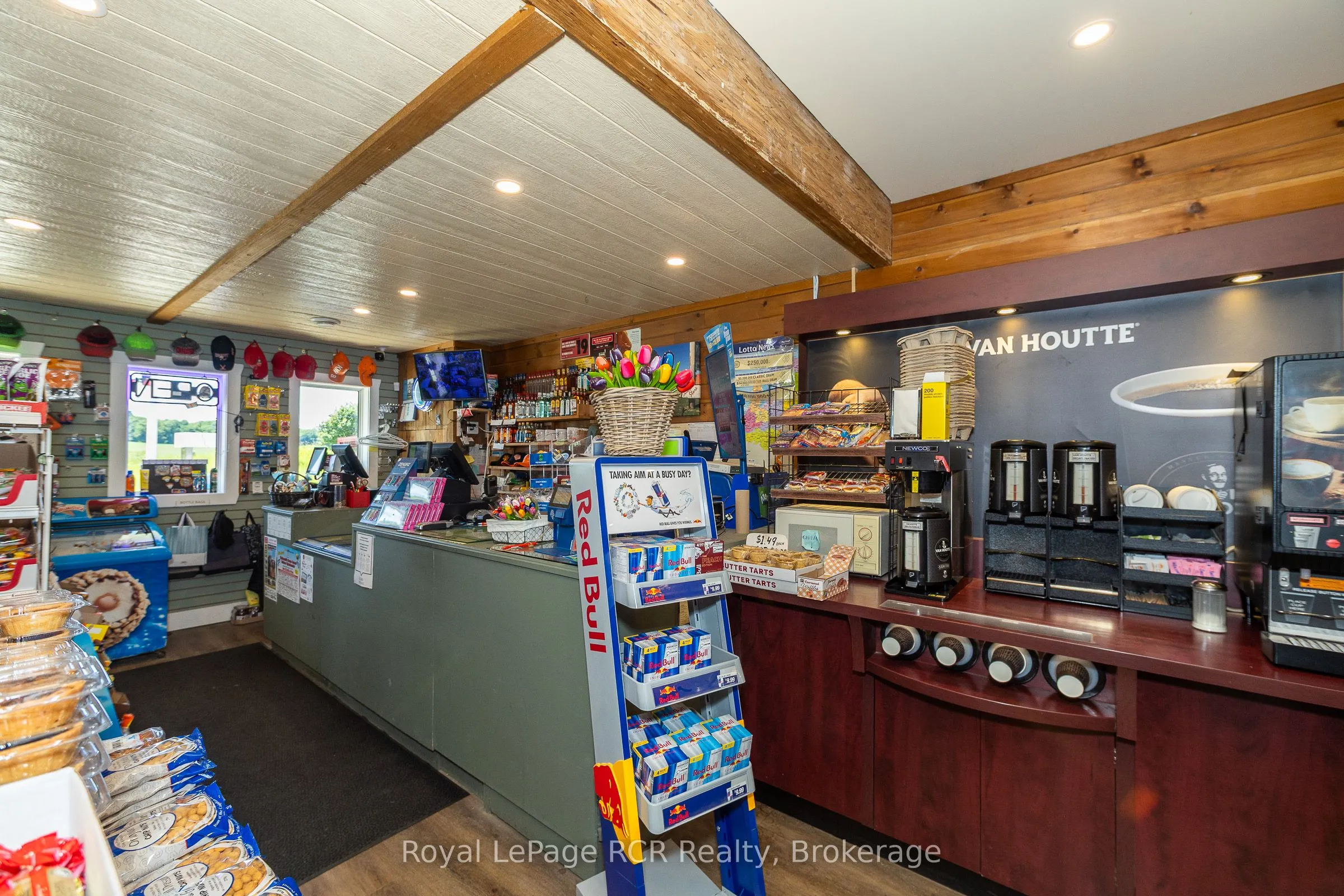 177569 GREY RD 18 Road