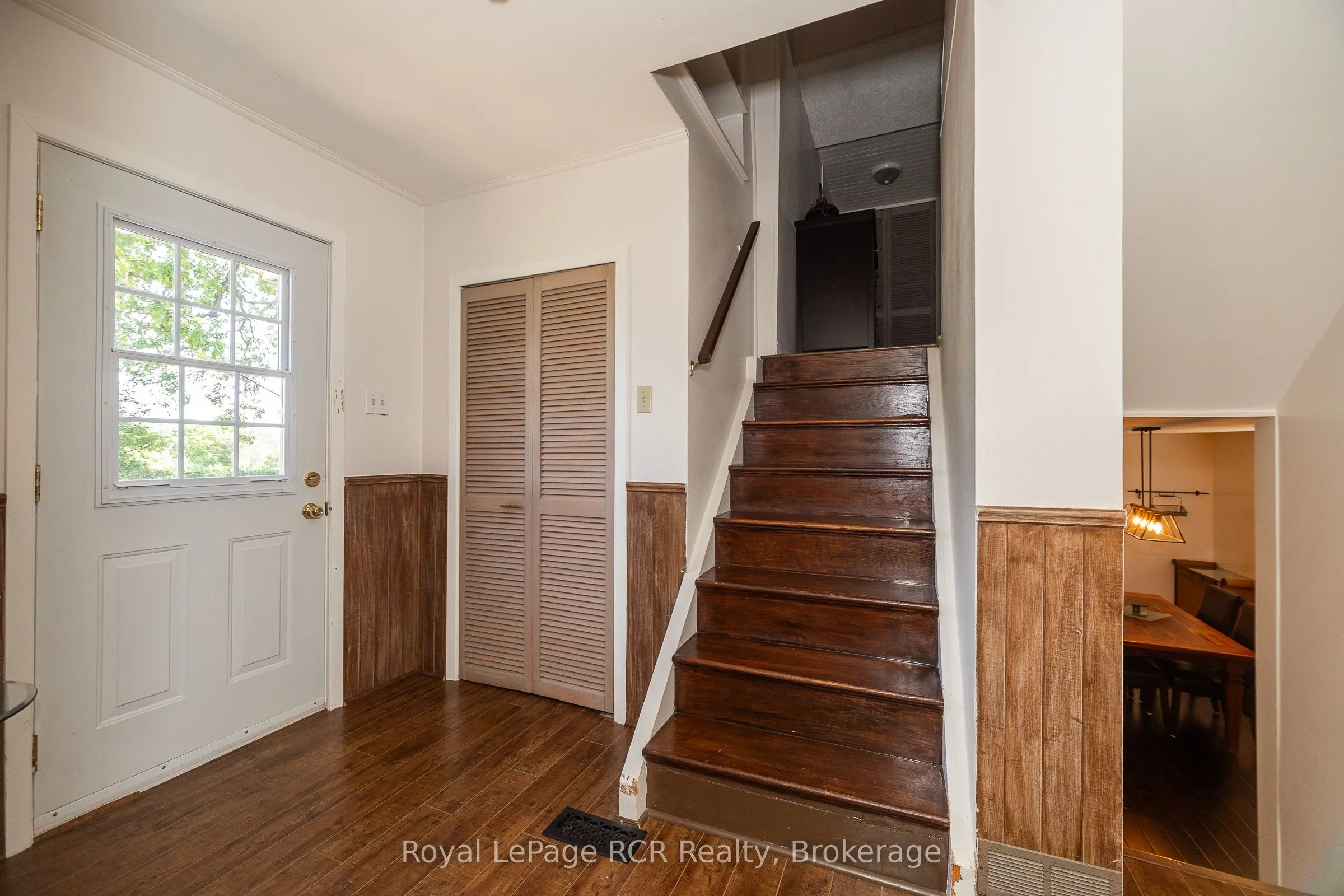 177569 GREY RD 18 Road