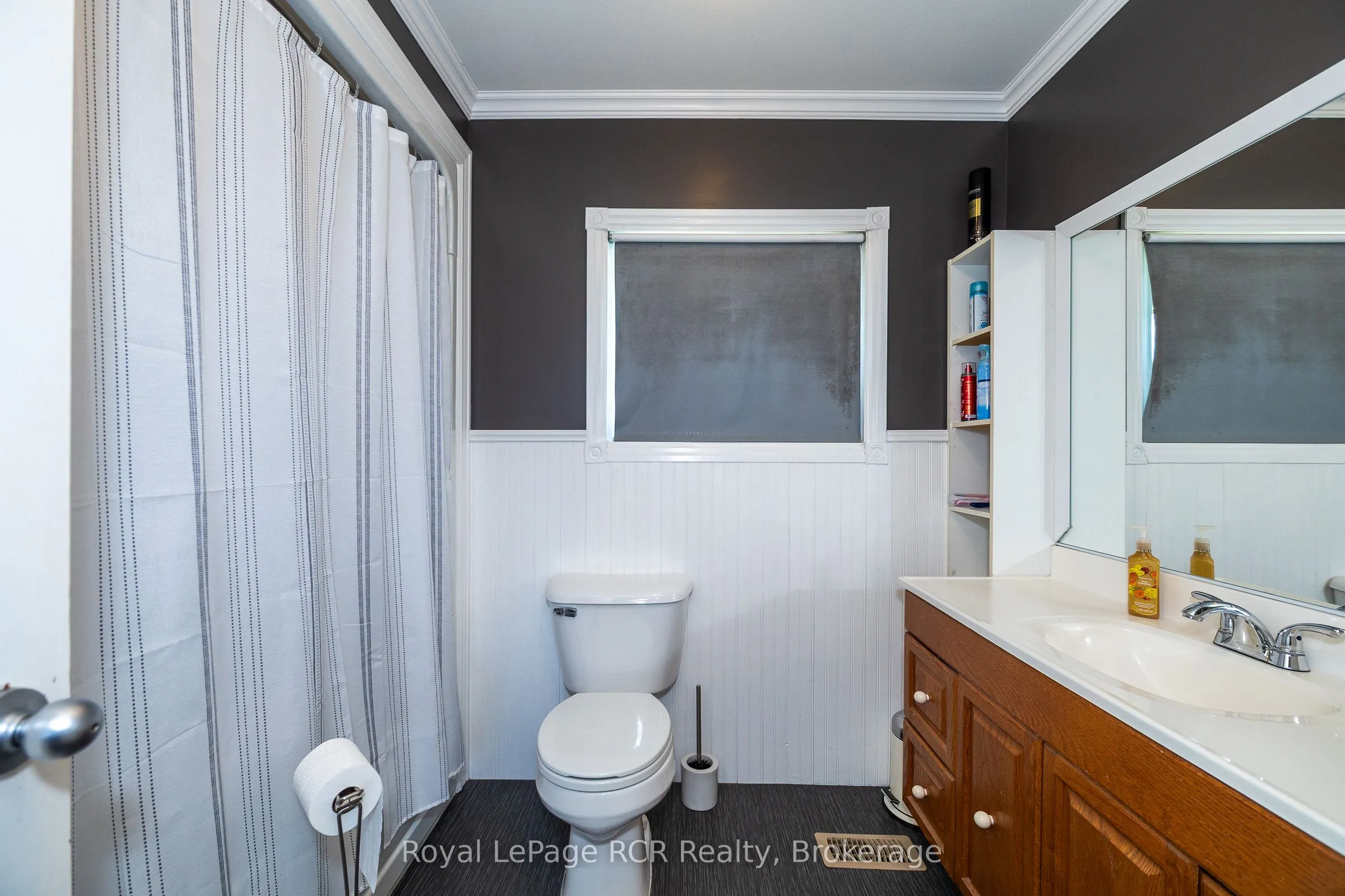 177569 GREY RD 18 Road