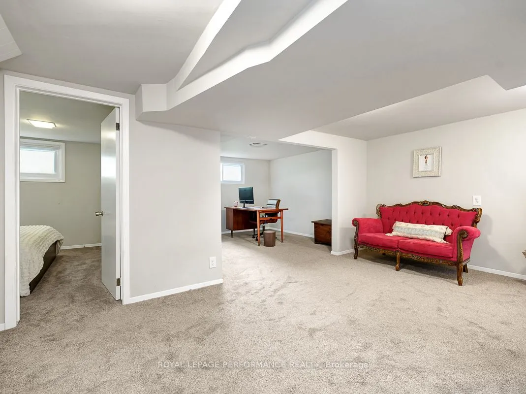 405 Allen Boulevard
