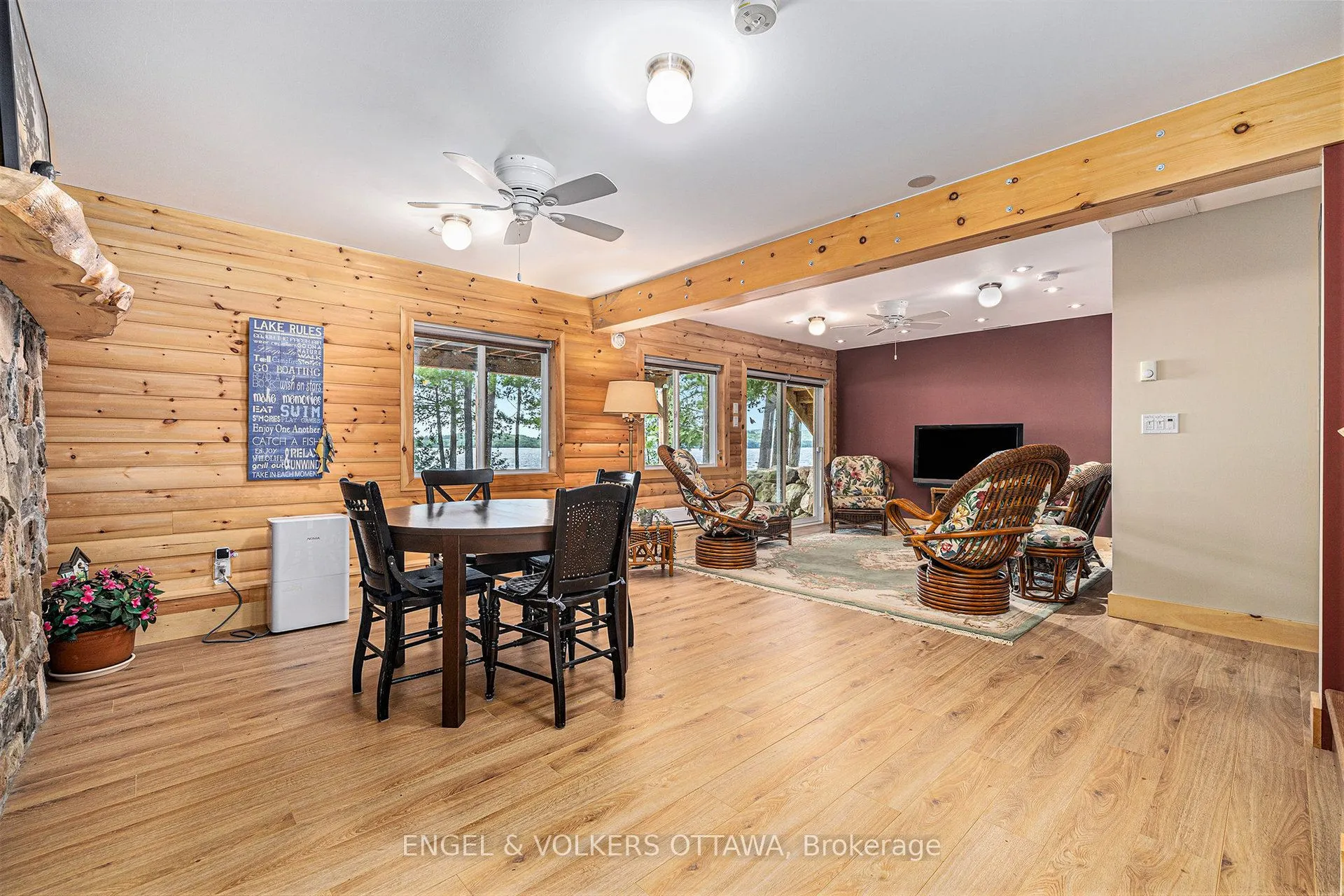631 Golden Lyn Way