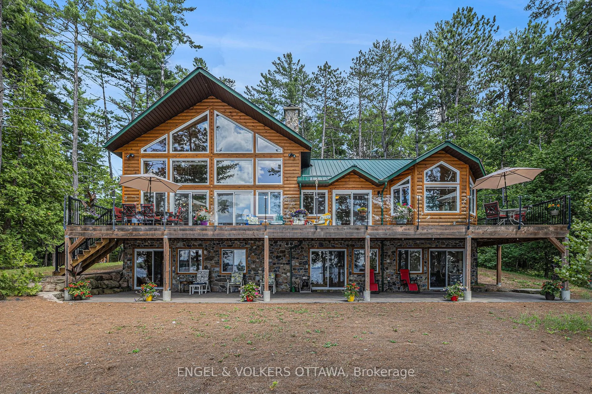 631 Golden Lyn Way