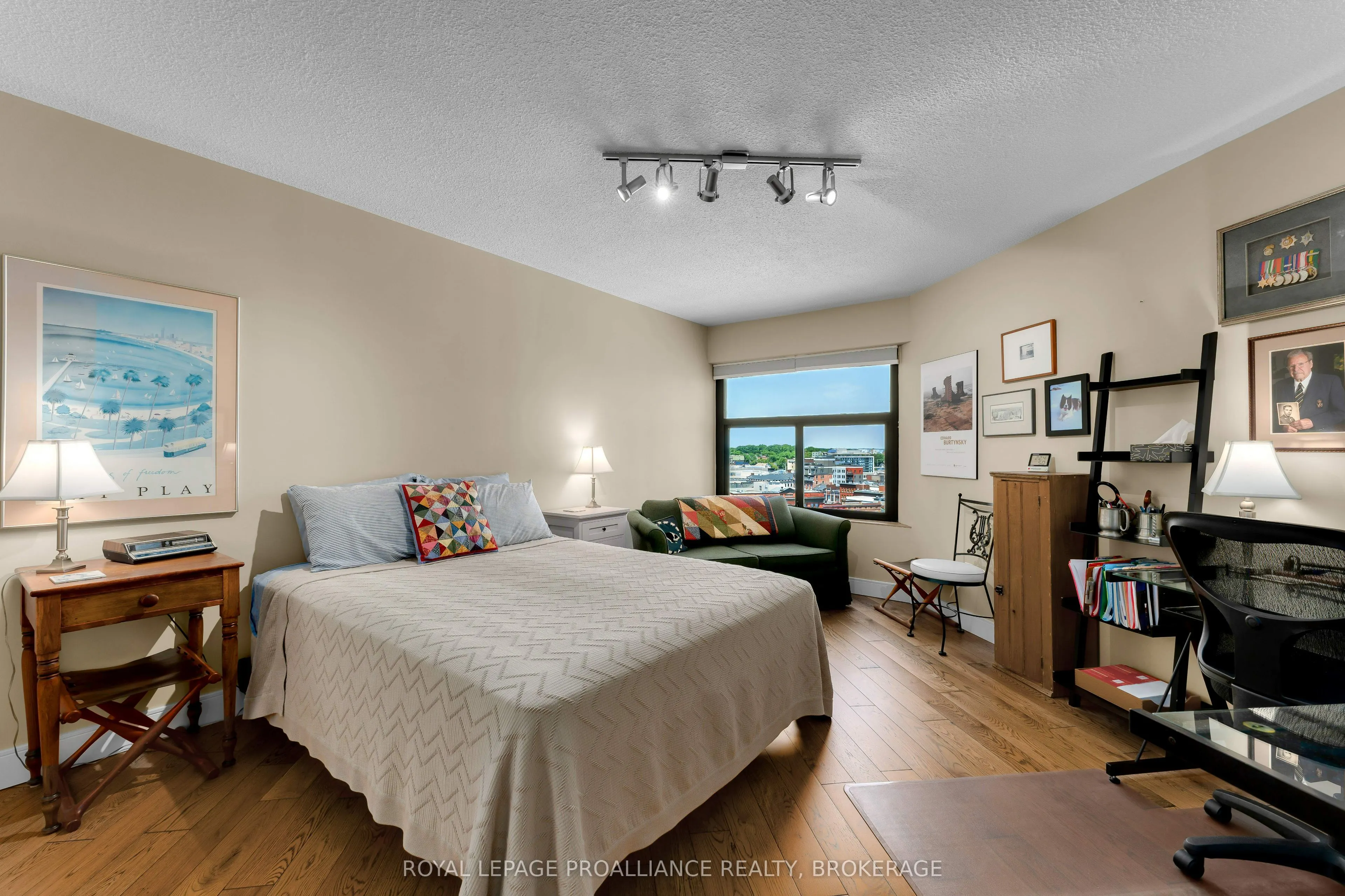 185 Ontario Street, #1205