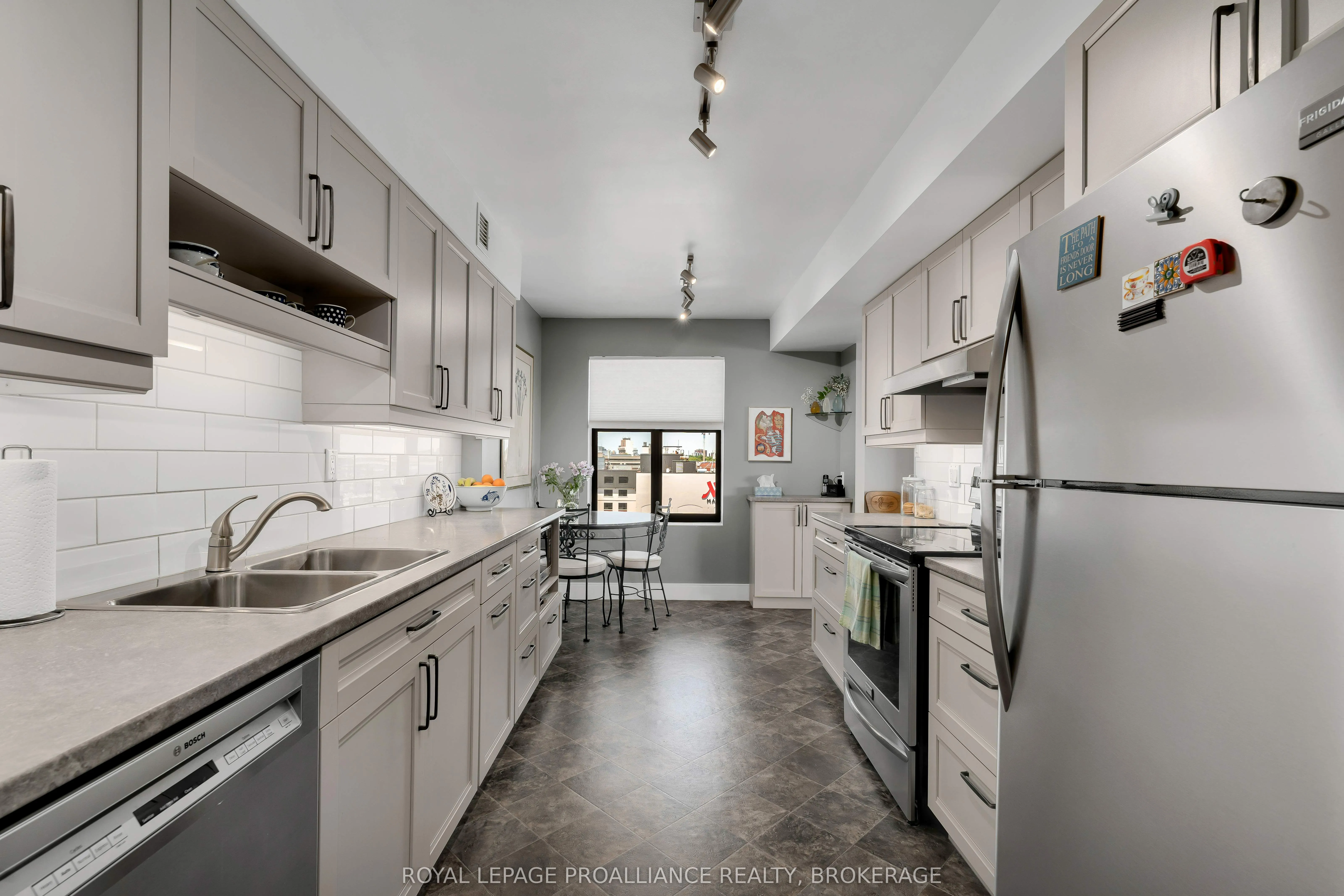 185 Ontario Street, #1205