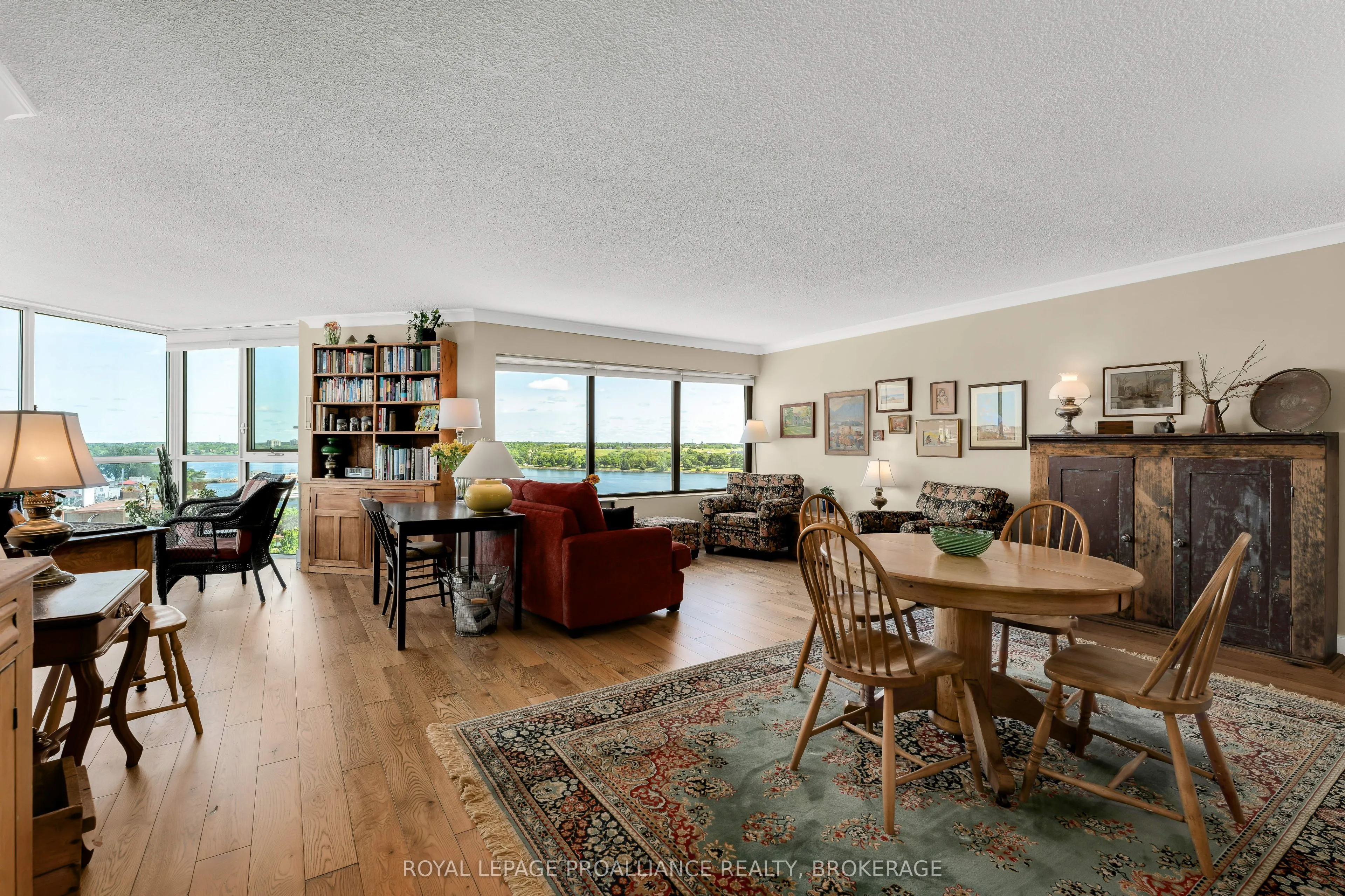 185 Ontario Street, #1205