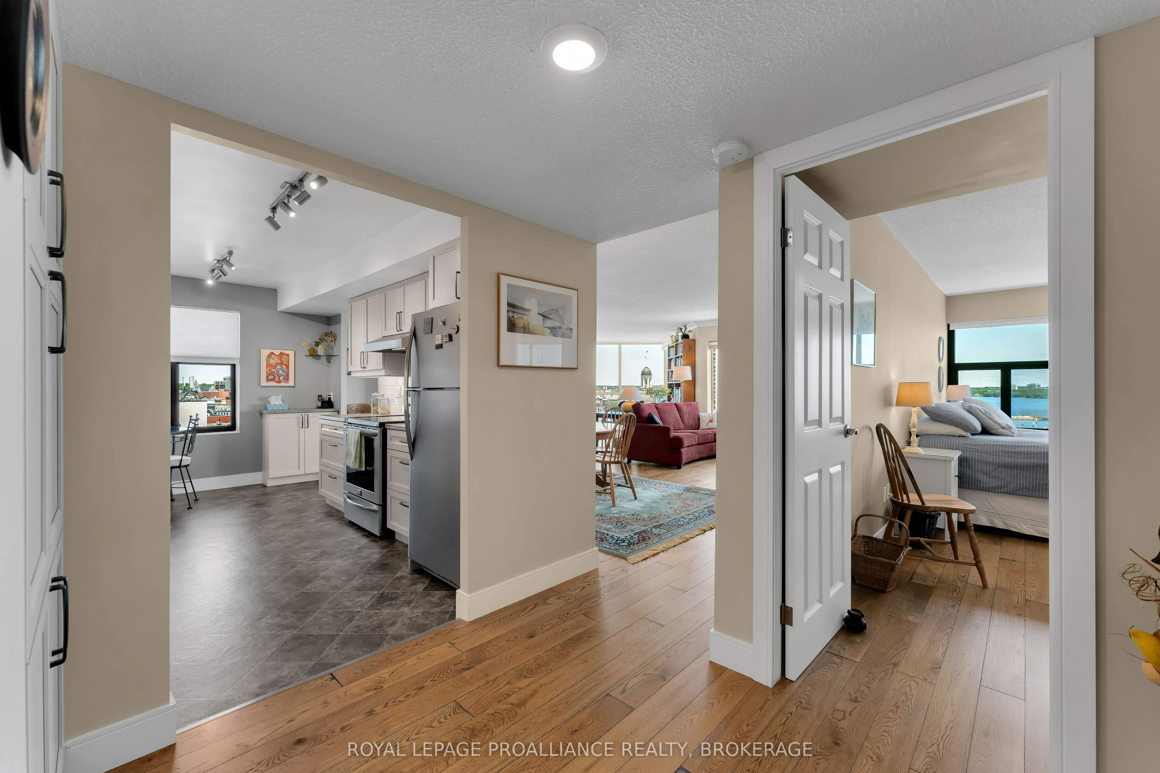 185 Ontario Street, #1205