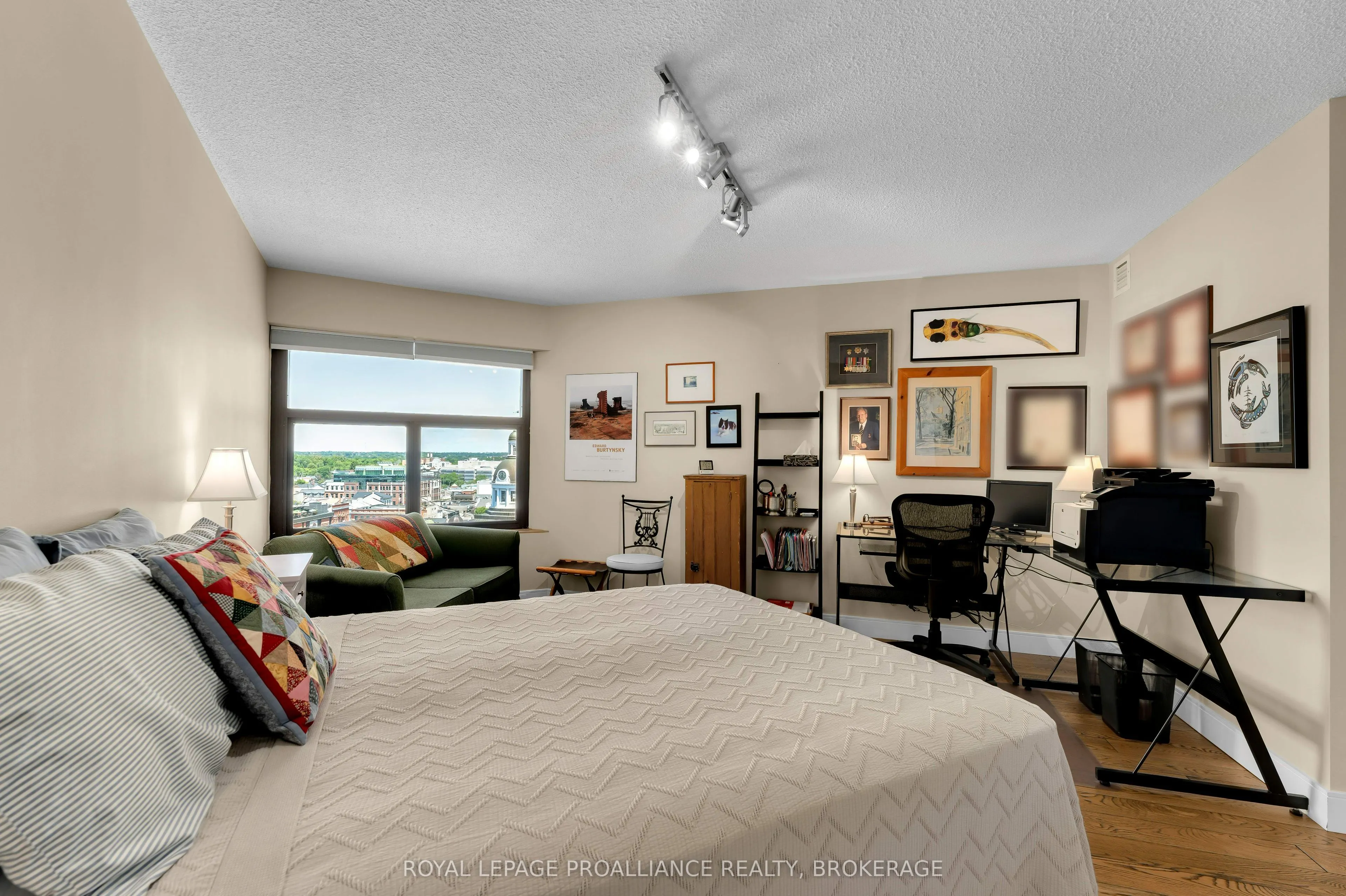 185 Ontario Street, #1205