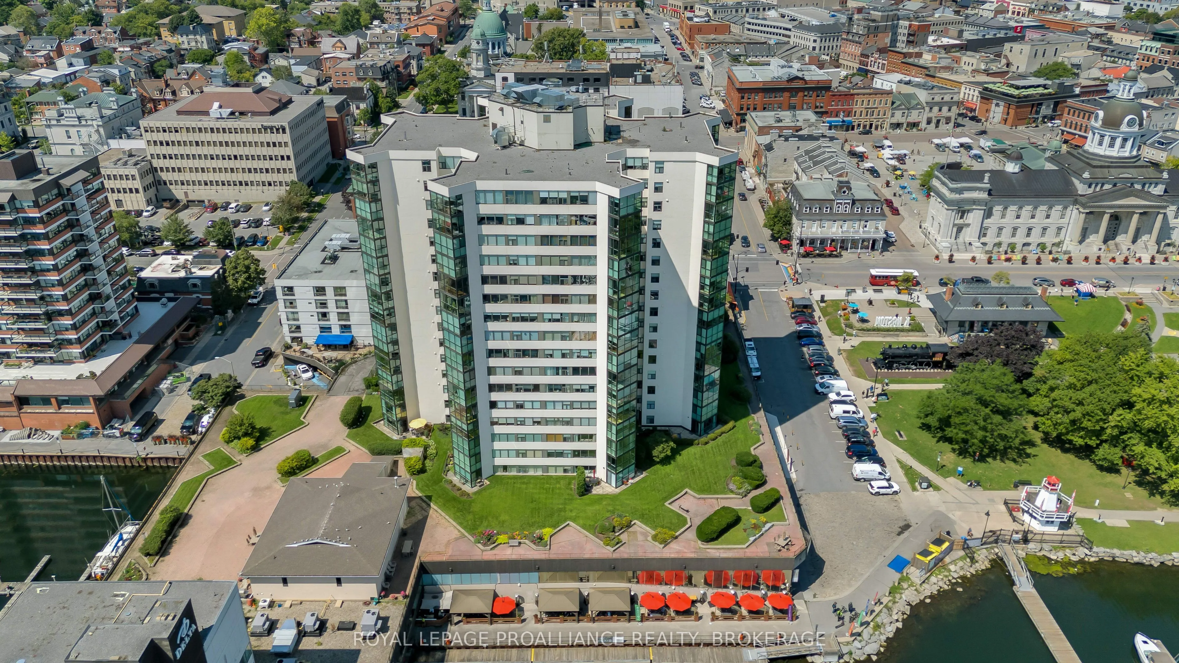 185 Ontario Street, #1205