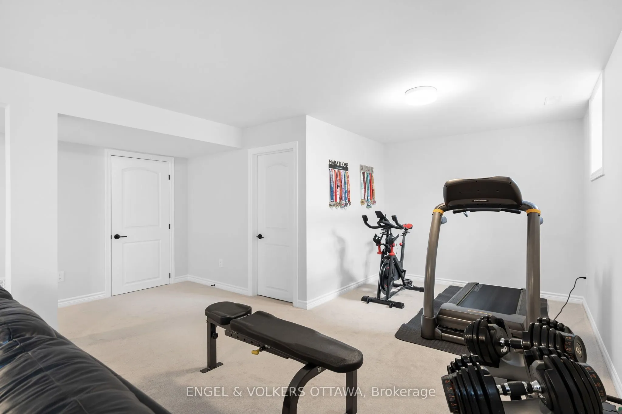 329 Finial Way
