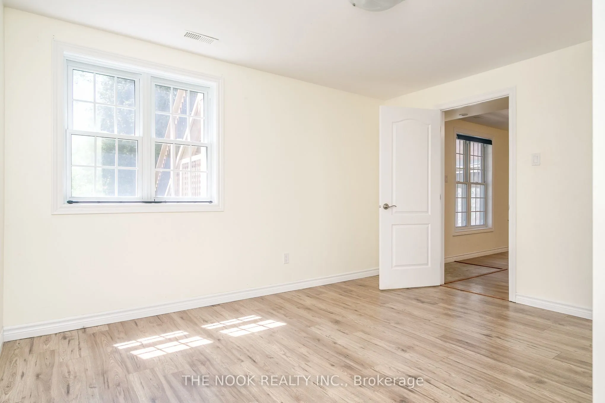 95 Peacock Boulevard