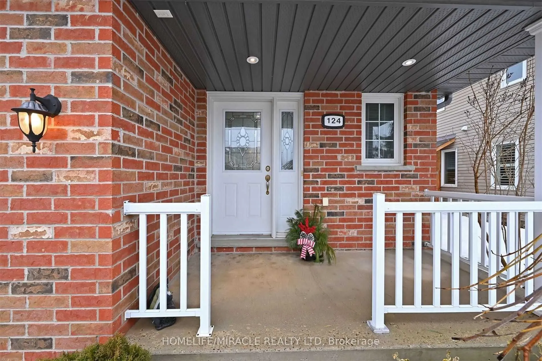 124 Silk Drive