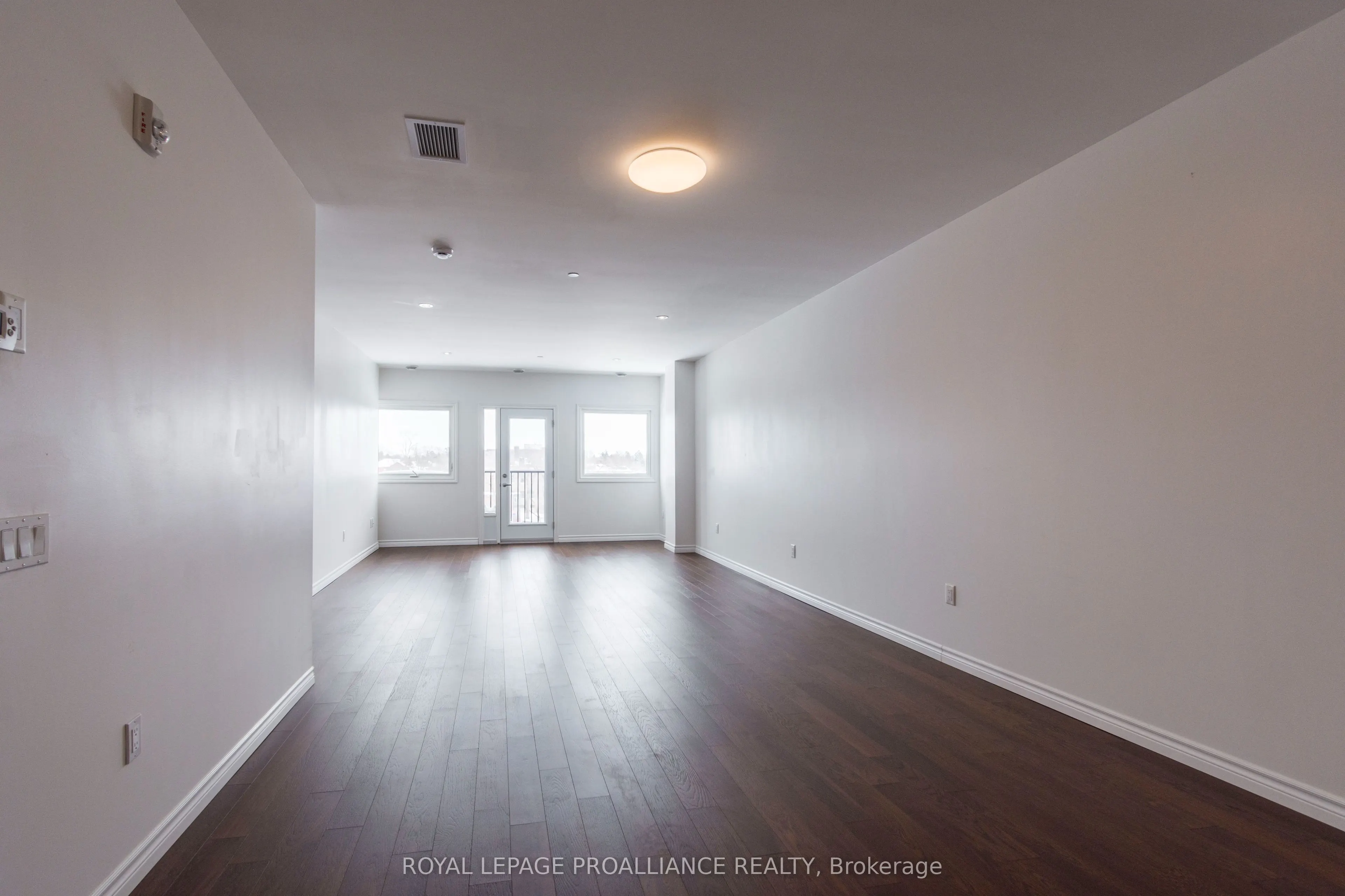199 Front Street, #505