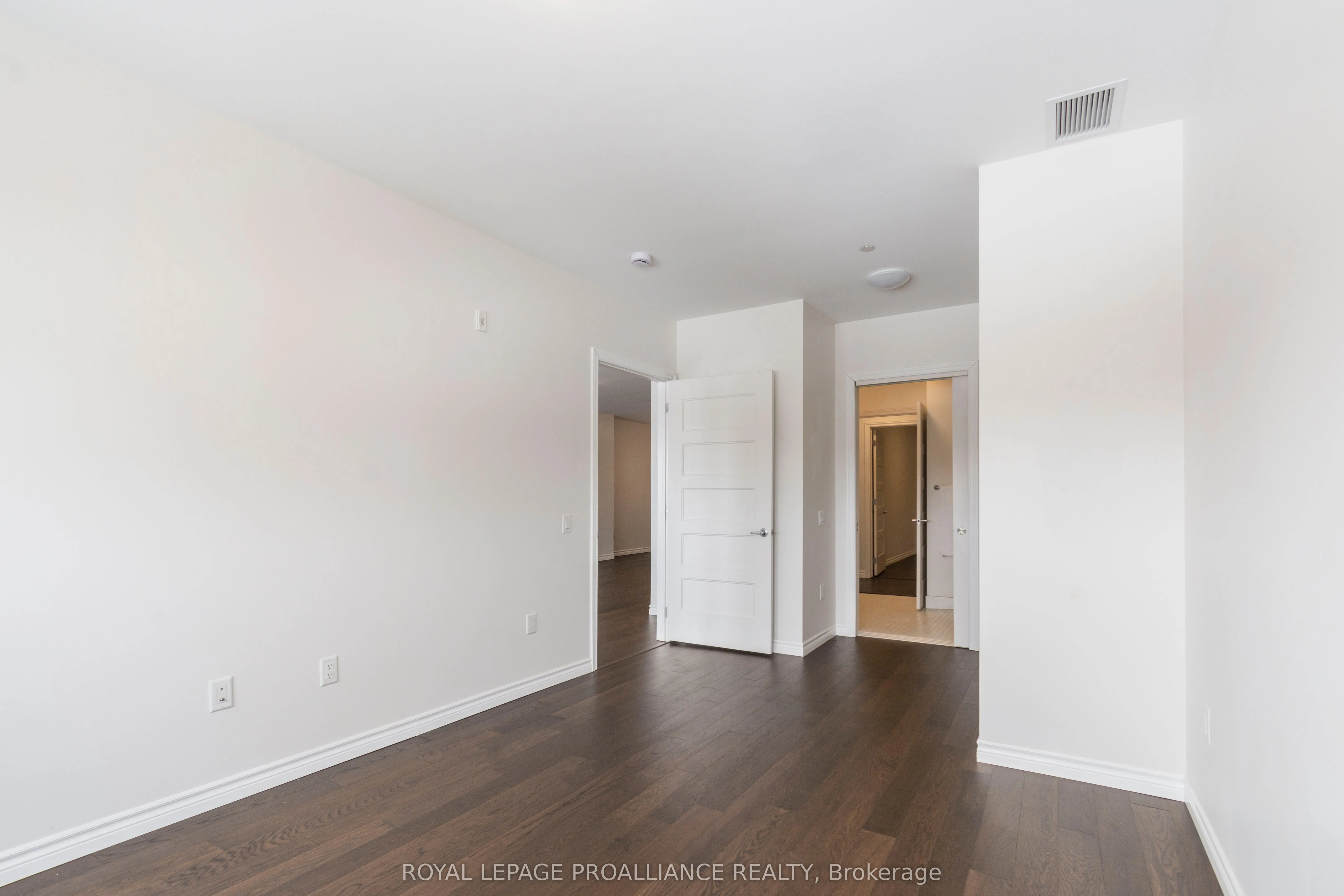 199 Front Street, #505
