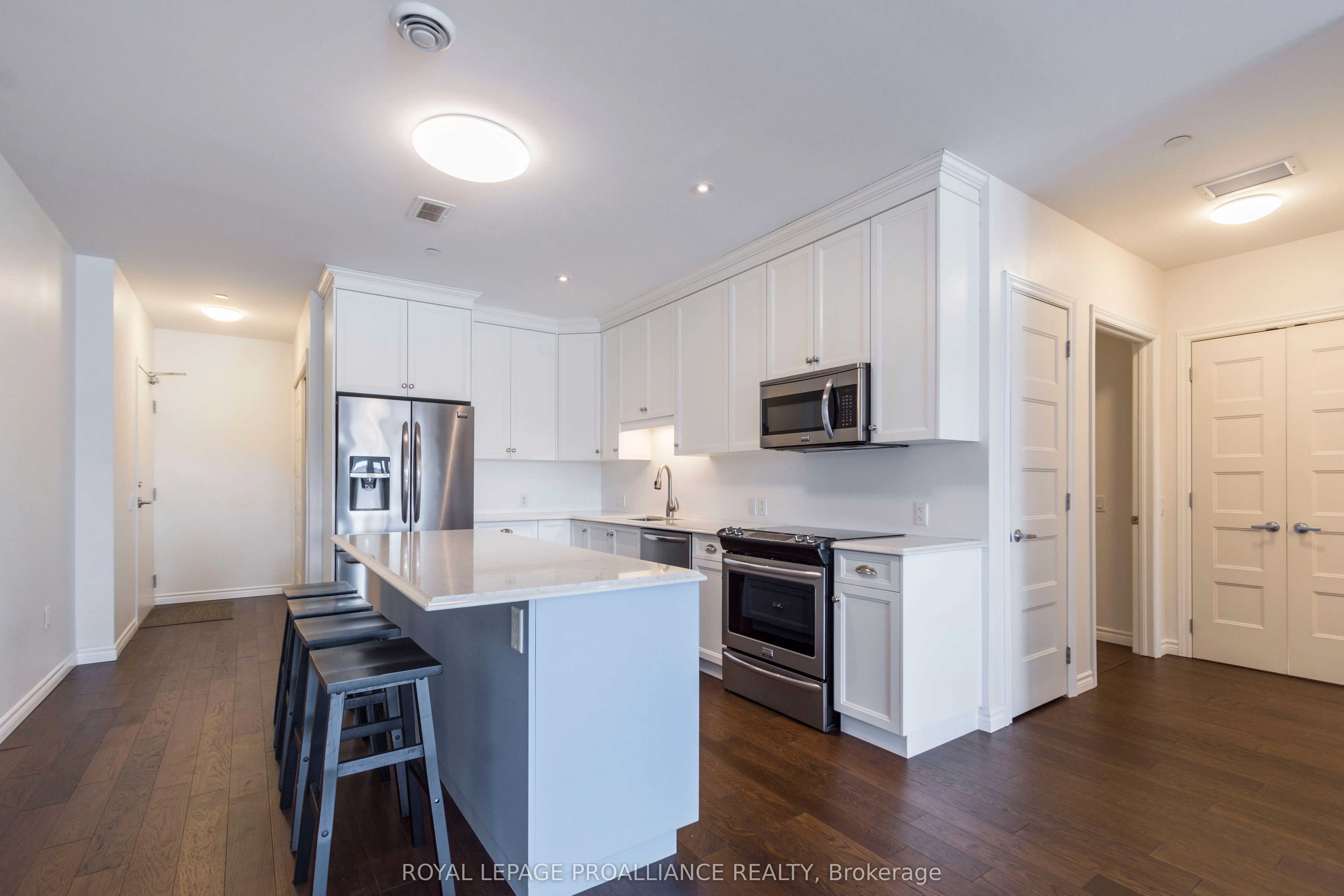 199 Front Street, #505