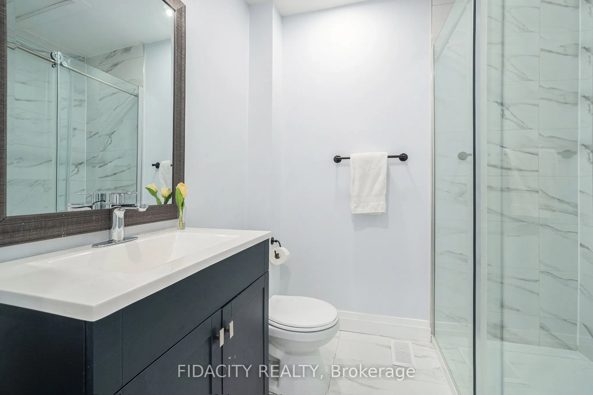 640 Somerset Street W
