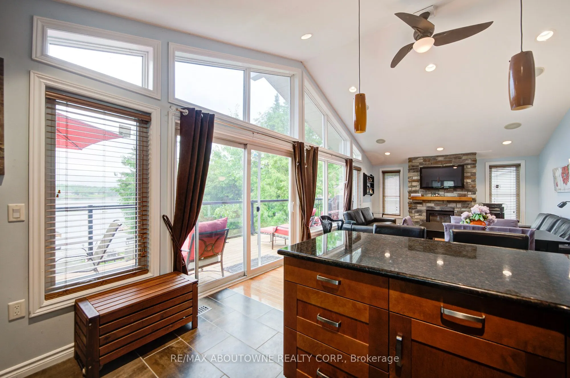 87 Paradise Road