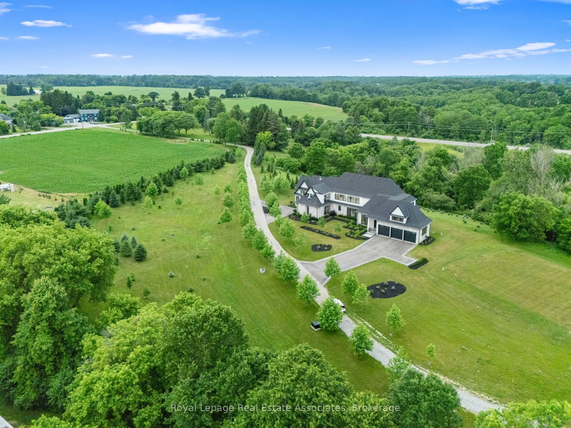 2 River Road