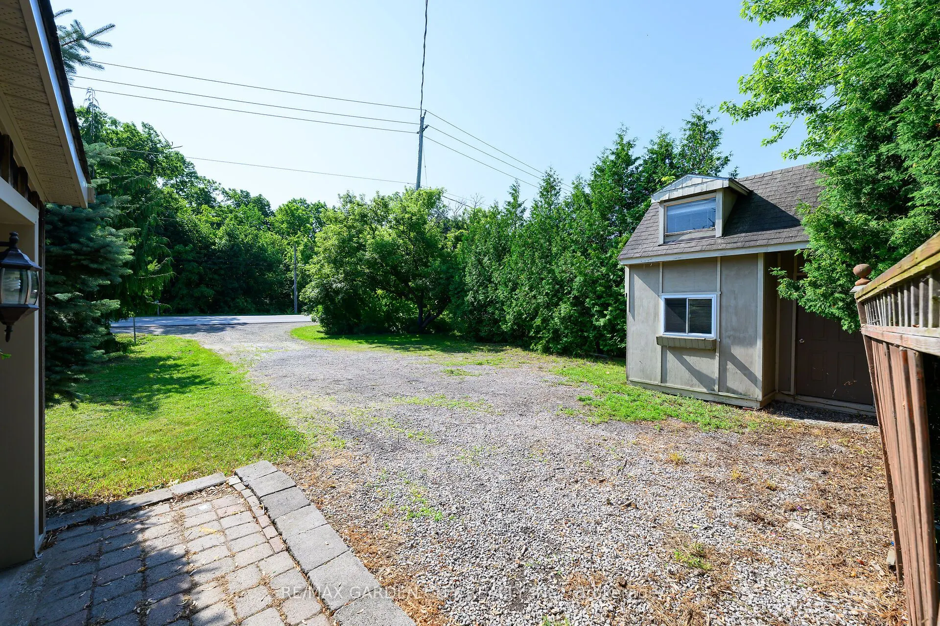 126 Mountain Road