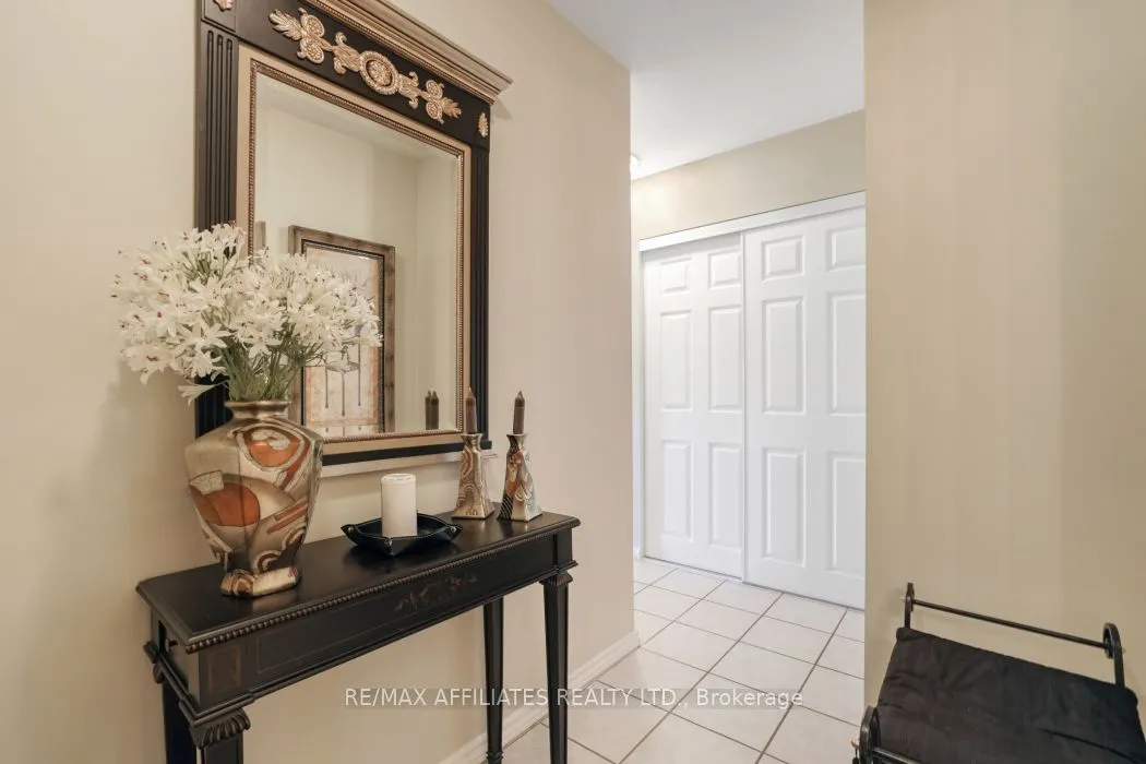 1190 Richmond Road, #304