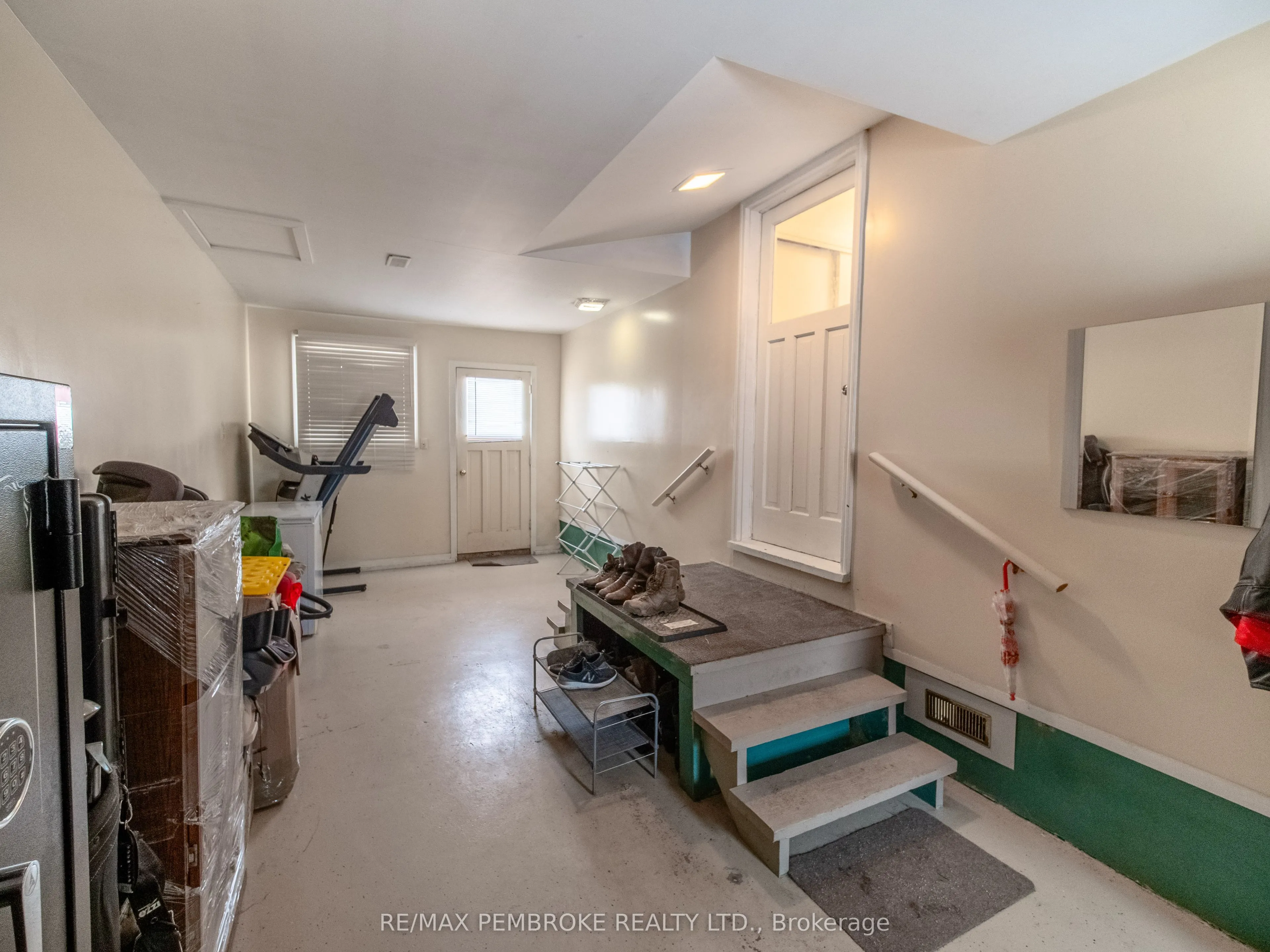 148 Forest Lea Road