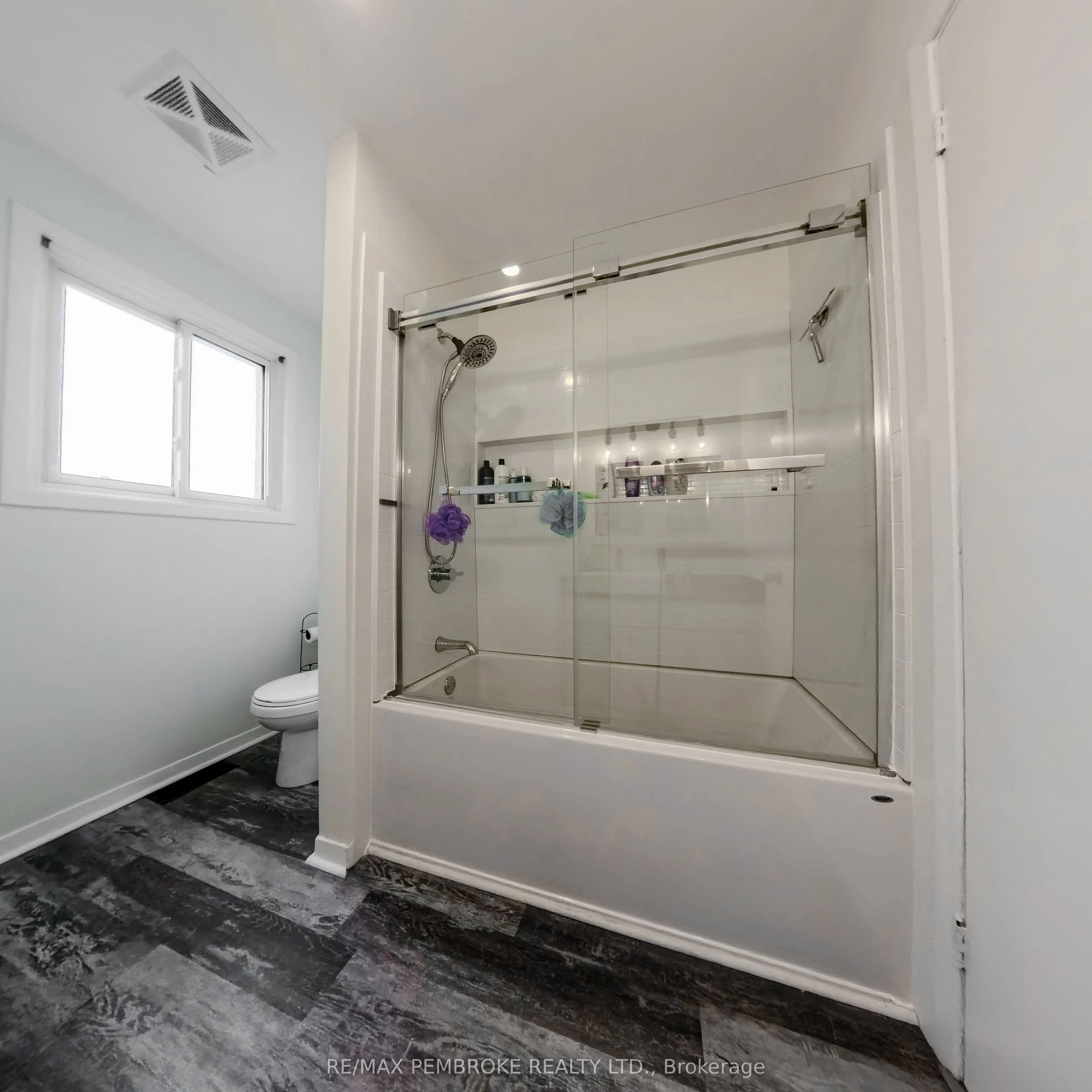 148 Forest Lea Road
