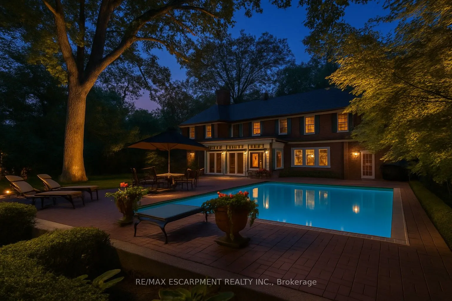 5 Mayfair Place