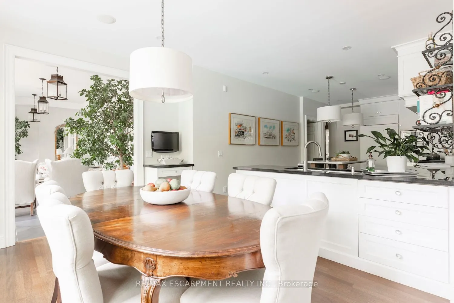 5 Mayfair Place