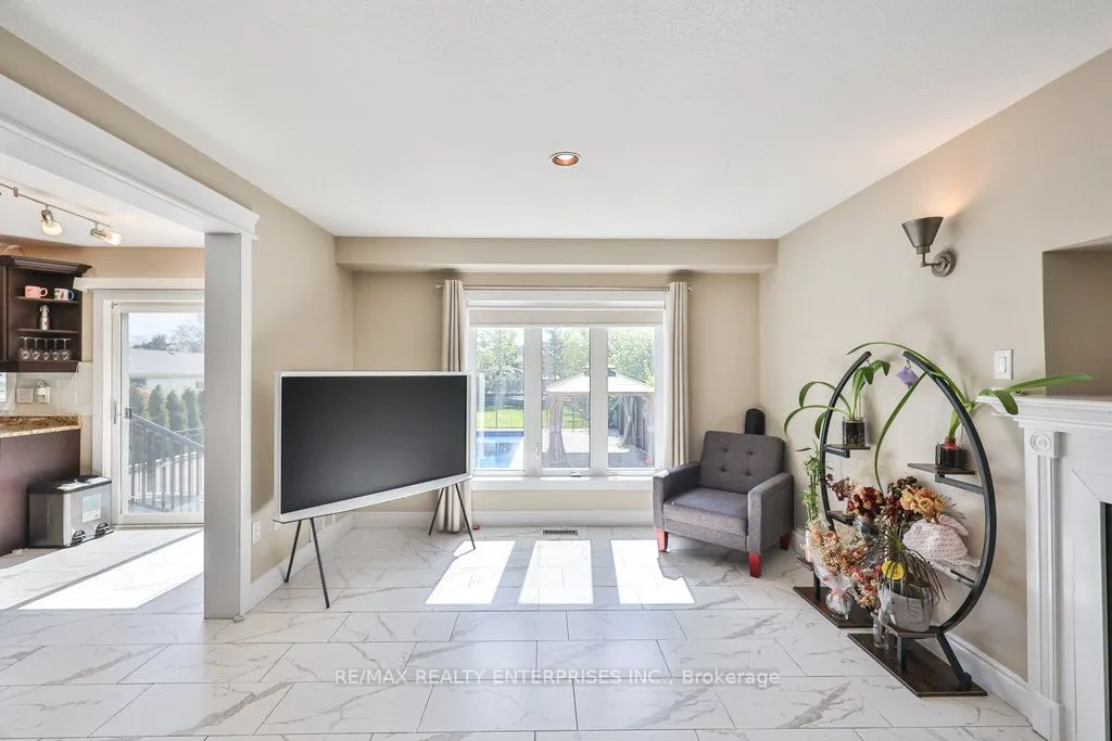 248 1/2 Millen Road