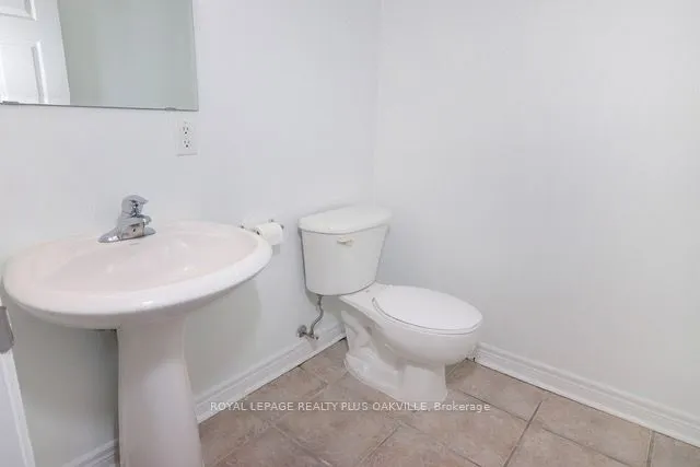 6365 Drummond Road, #110