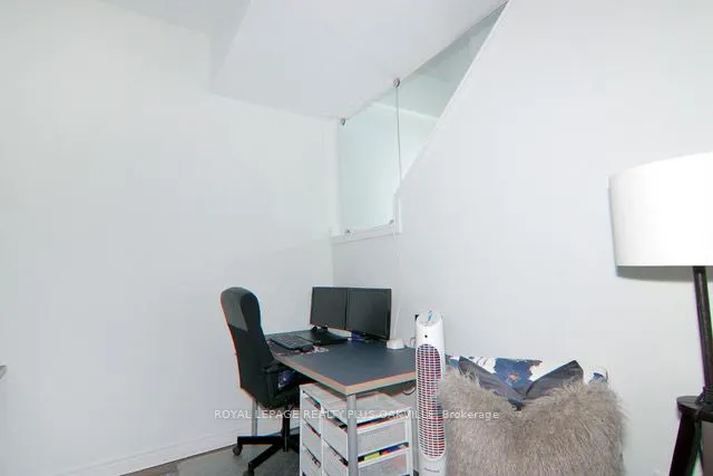 6365 Drummond Road, #110
