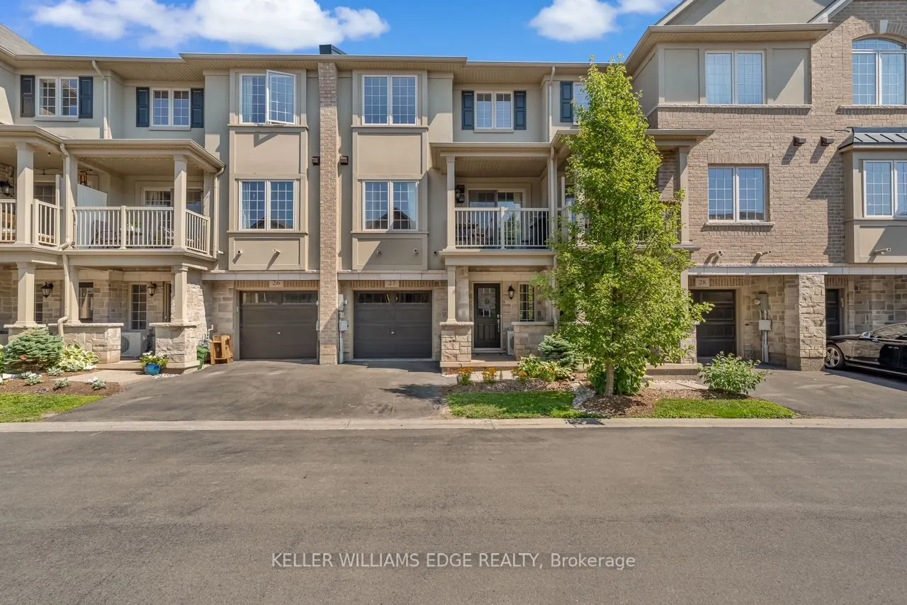 215 Dundas Street E, #27
