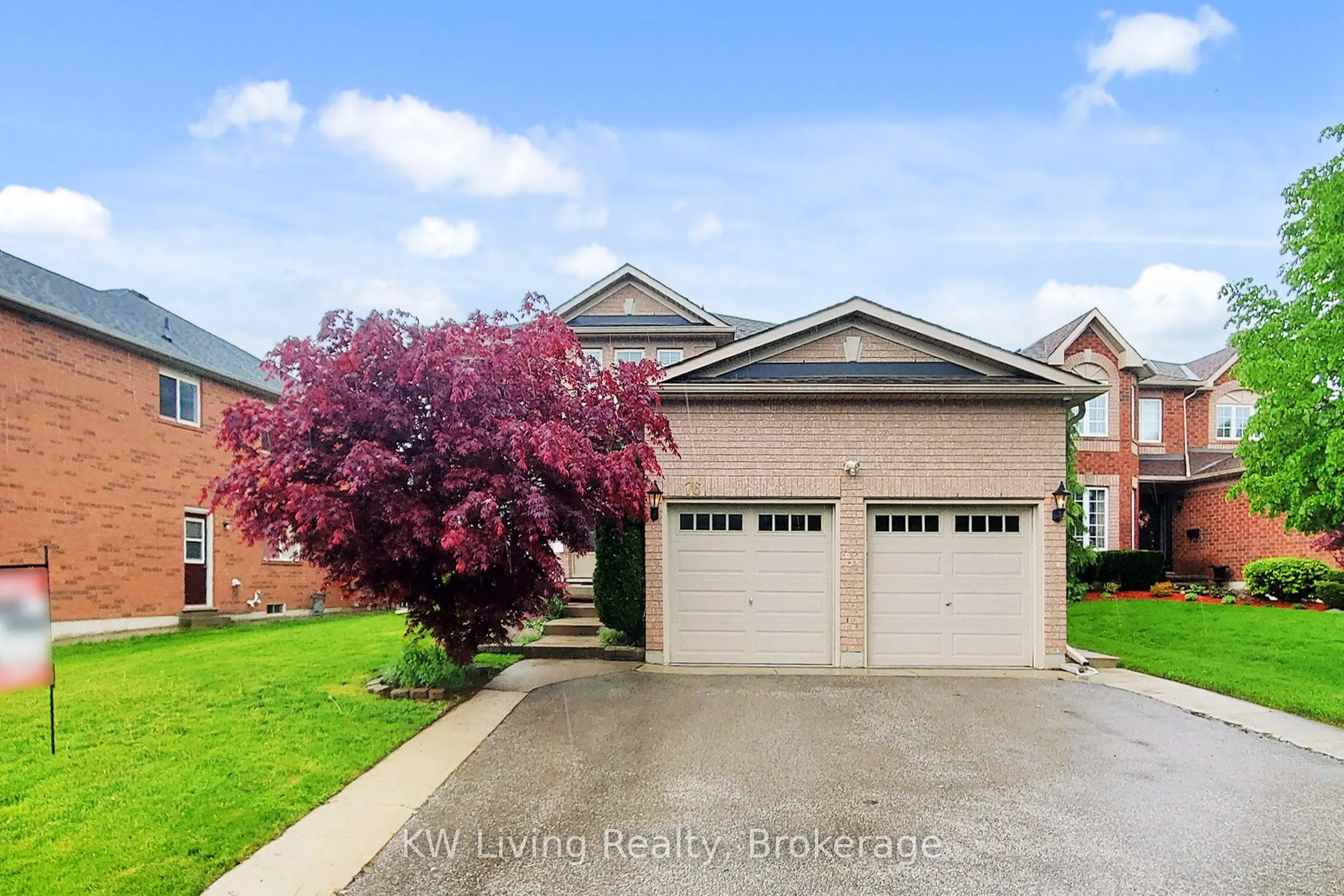 76 Spooner Crescent