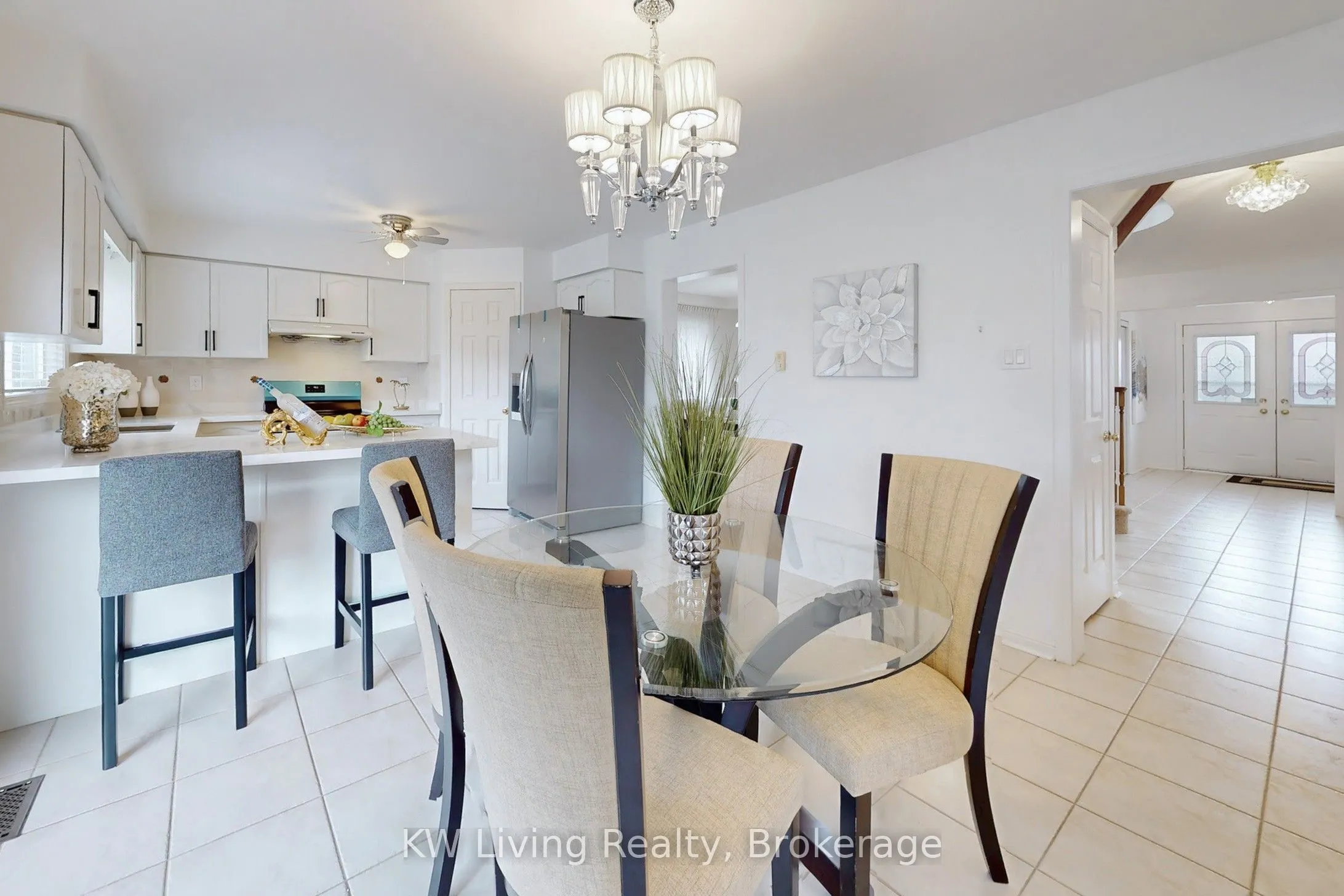 76 Spooner Crescent