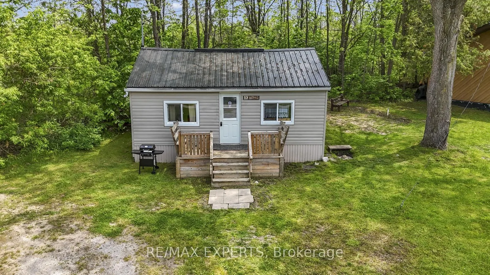 230-232 Lake Dalrymple Road, #17