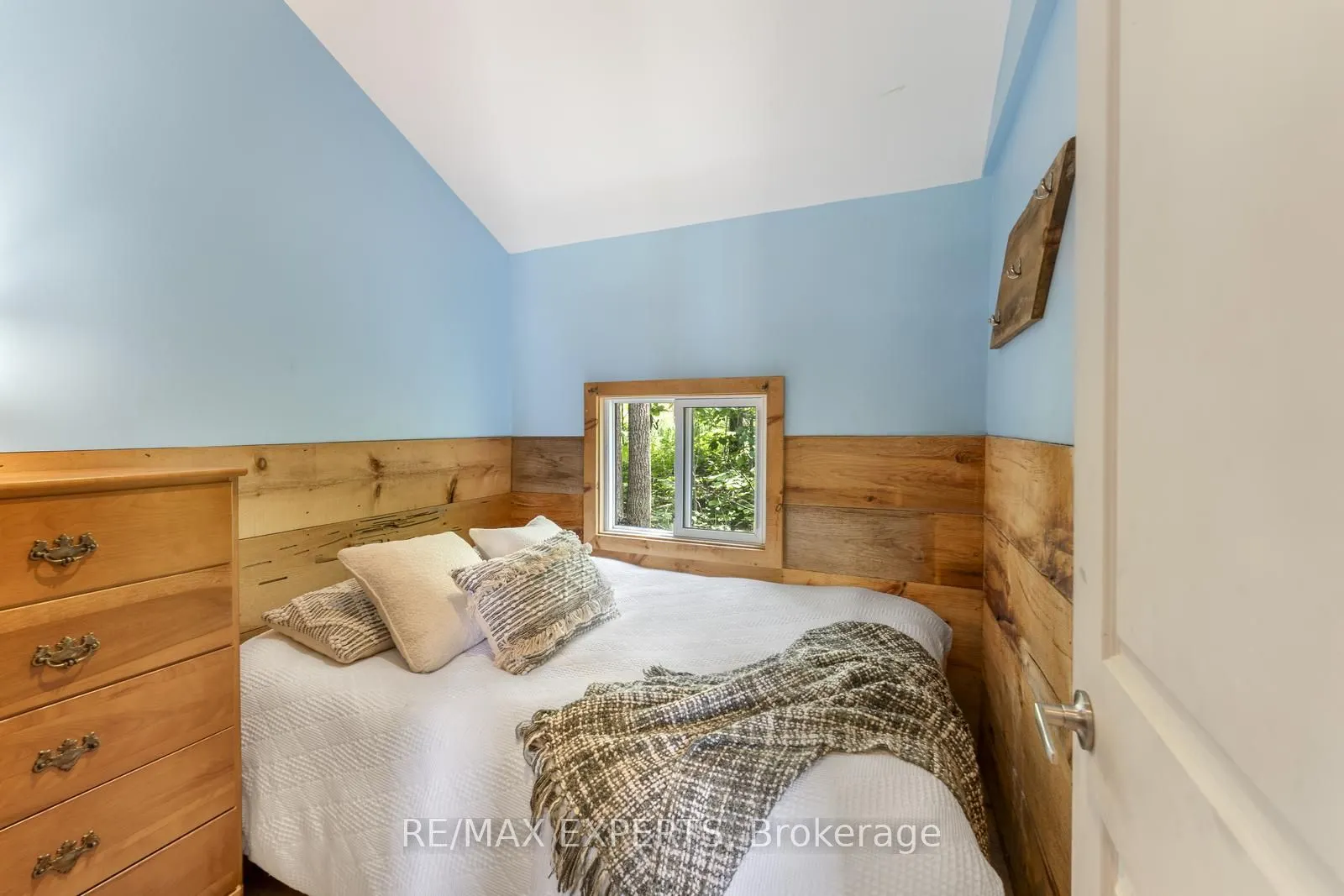 230-232 Lake Dalrymple Road, #17