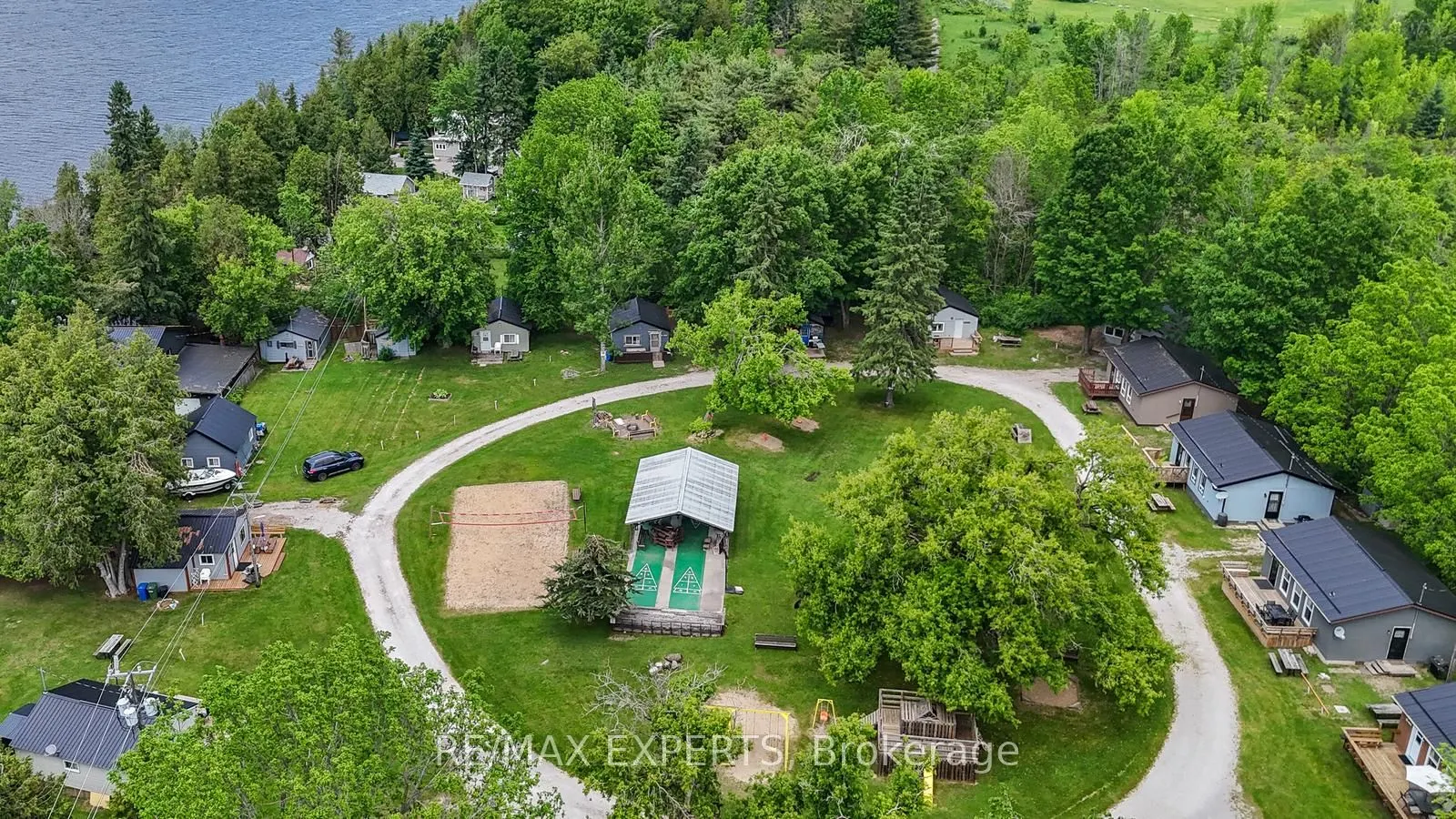 230-232 Lake Dalrymple Road, #17