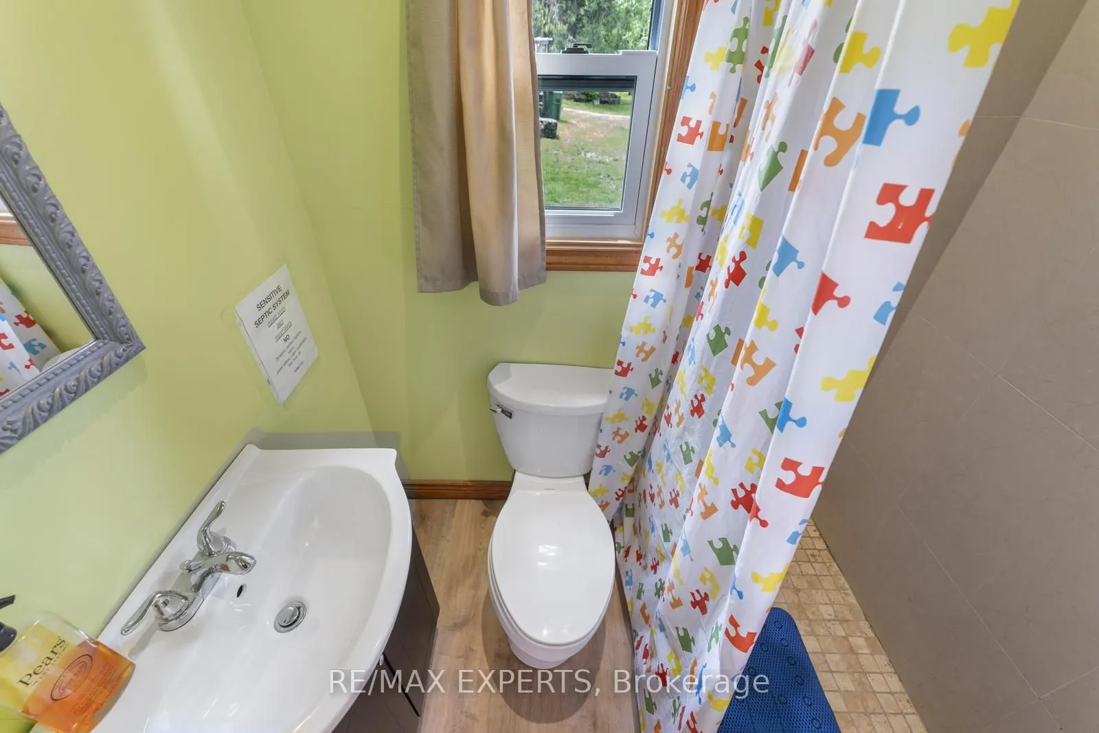 230-232 Lake Dalrymple Road, #17