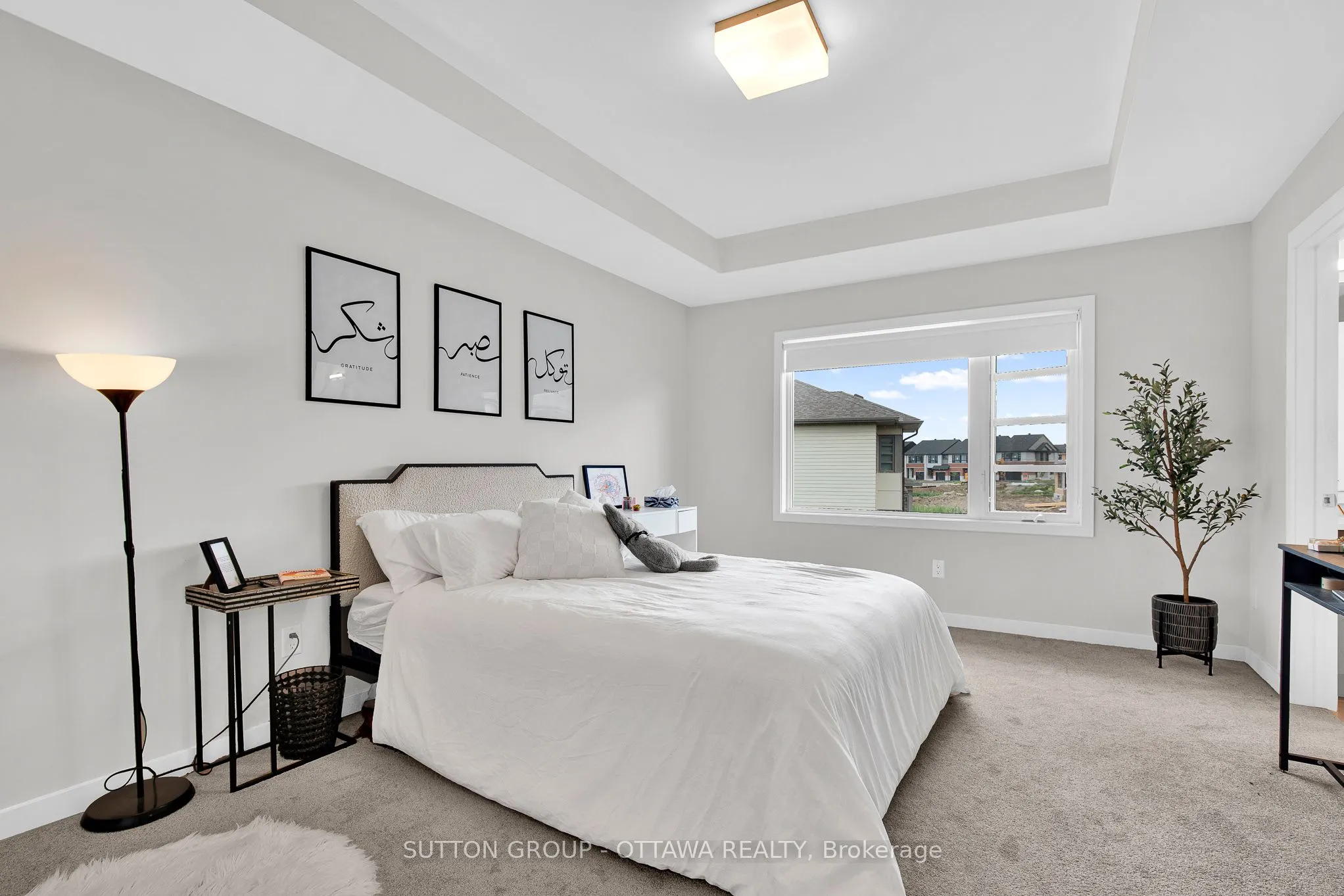 737 Acai Way