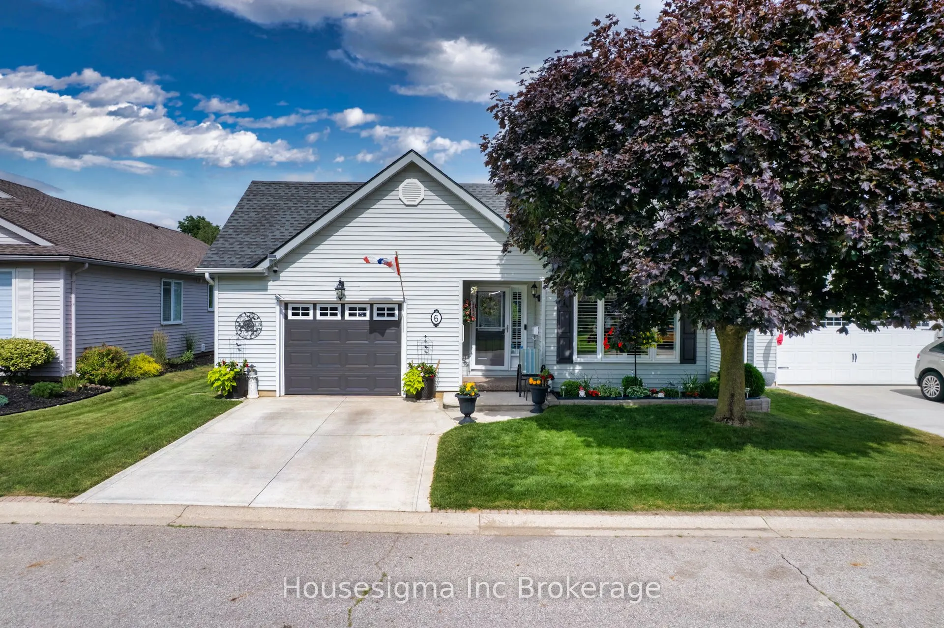 6 Brasher Drive